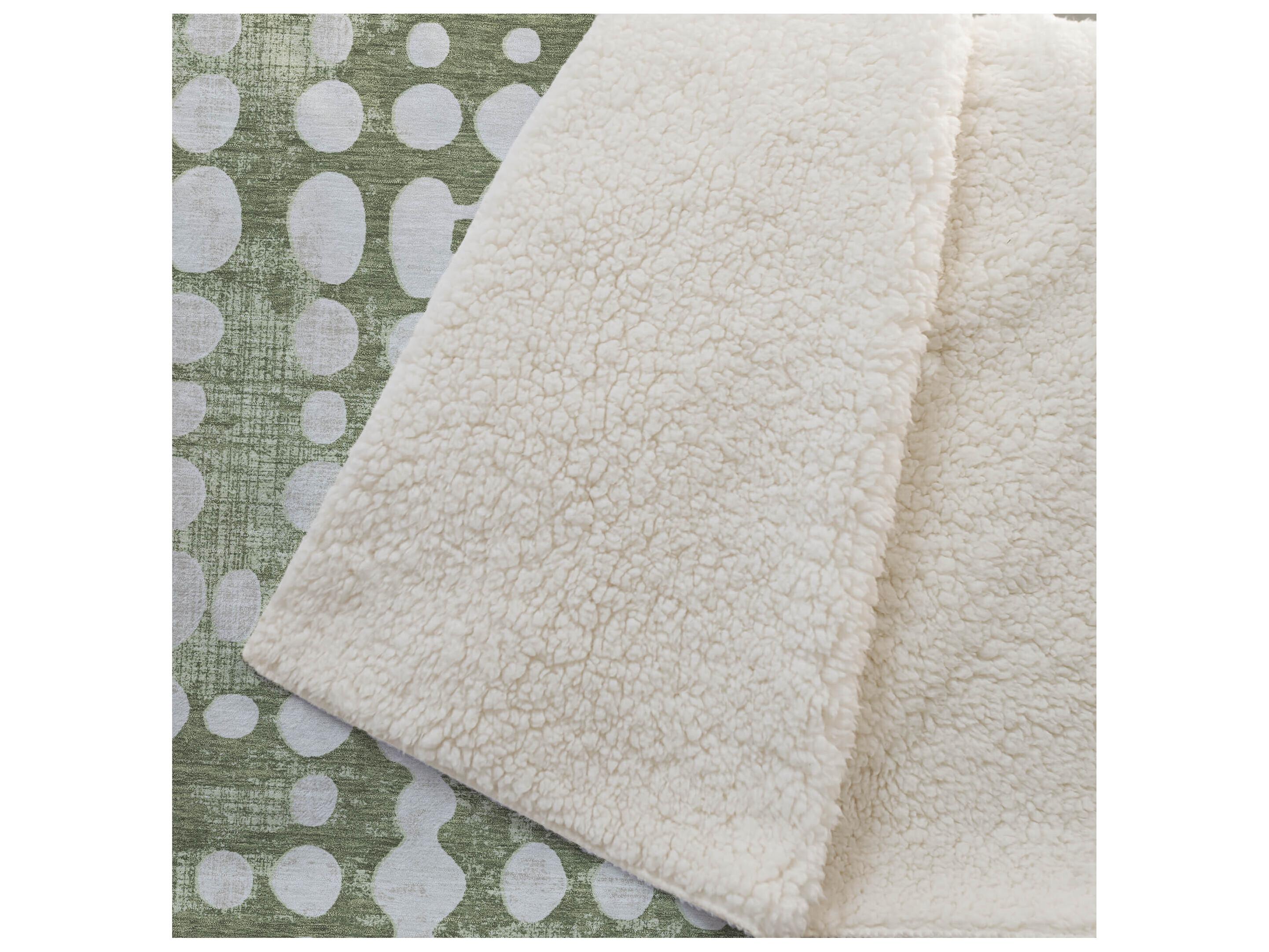 Dalyn Sherpa Green Polyester Throw