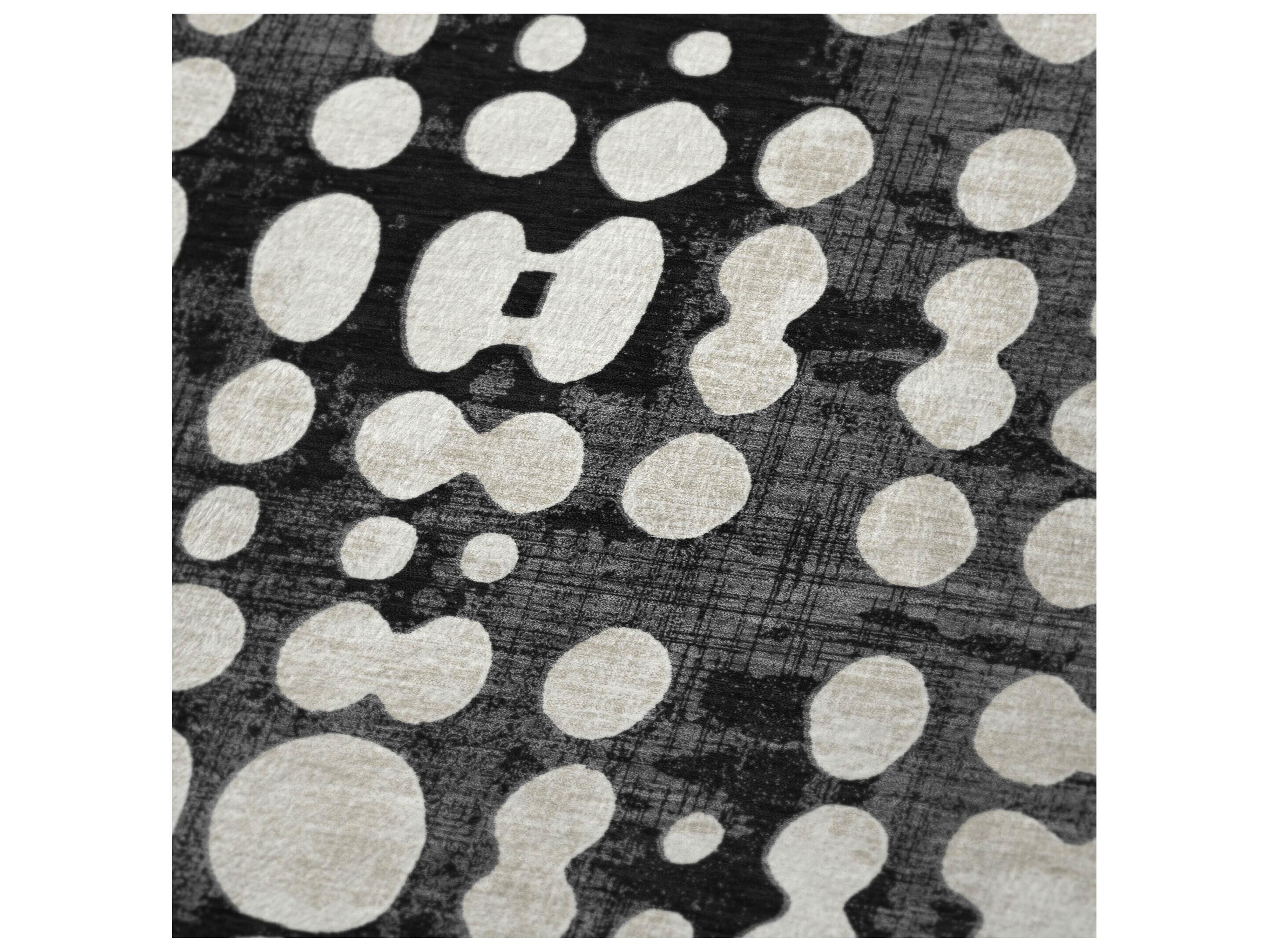 Dalyn Sherpa Black Polyester Throw