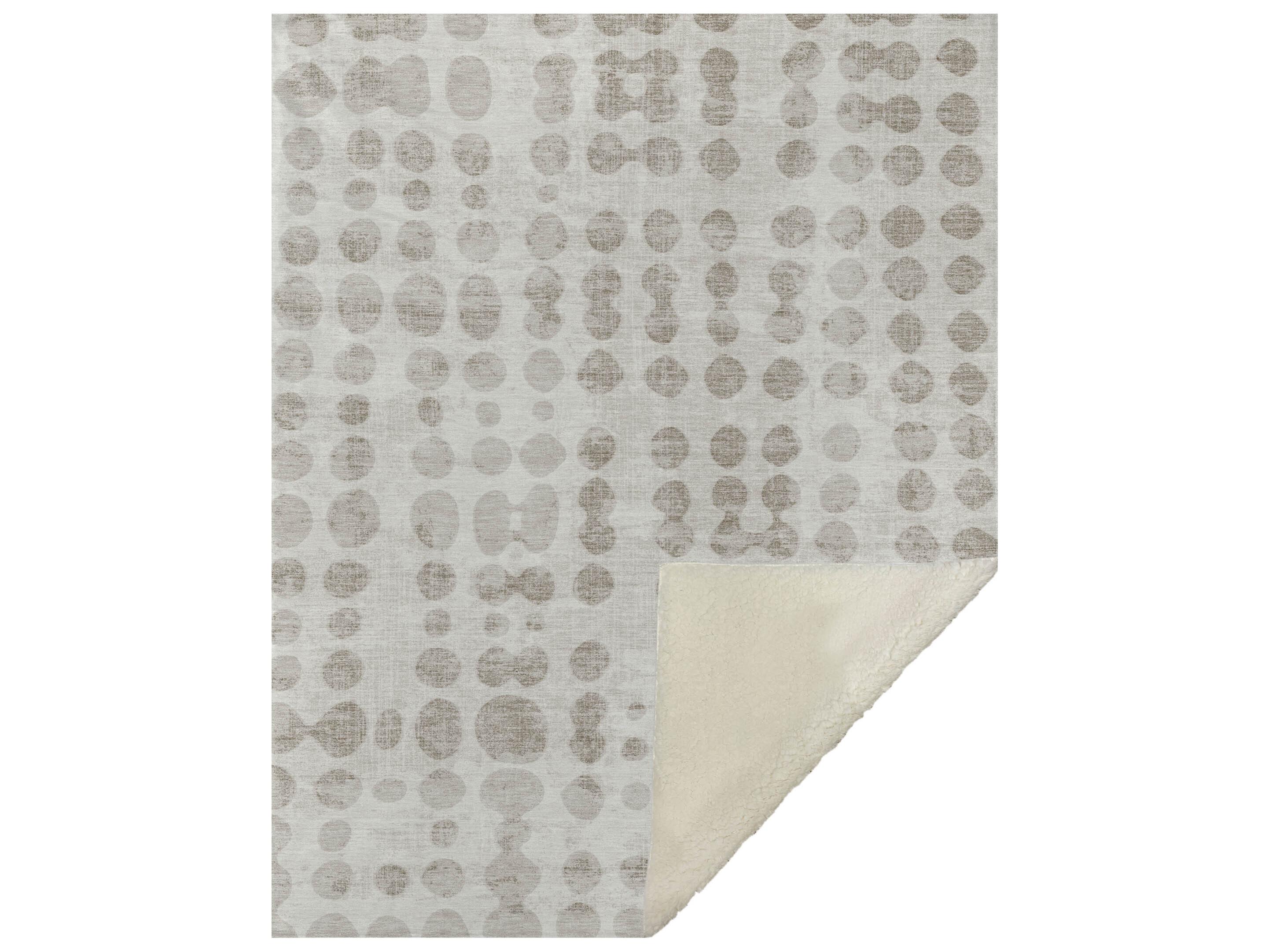 Dalyn Sherpa Ivory Polyester Throw