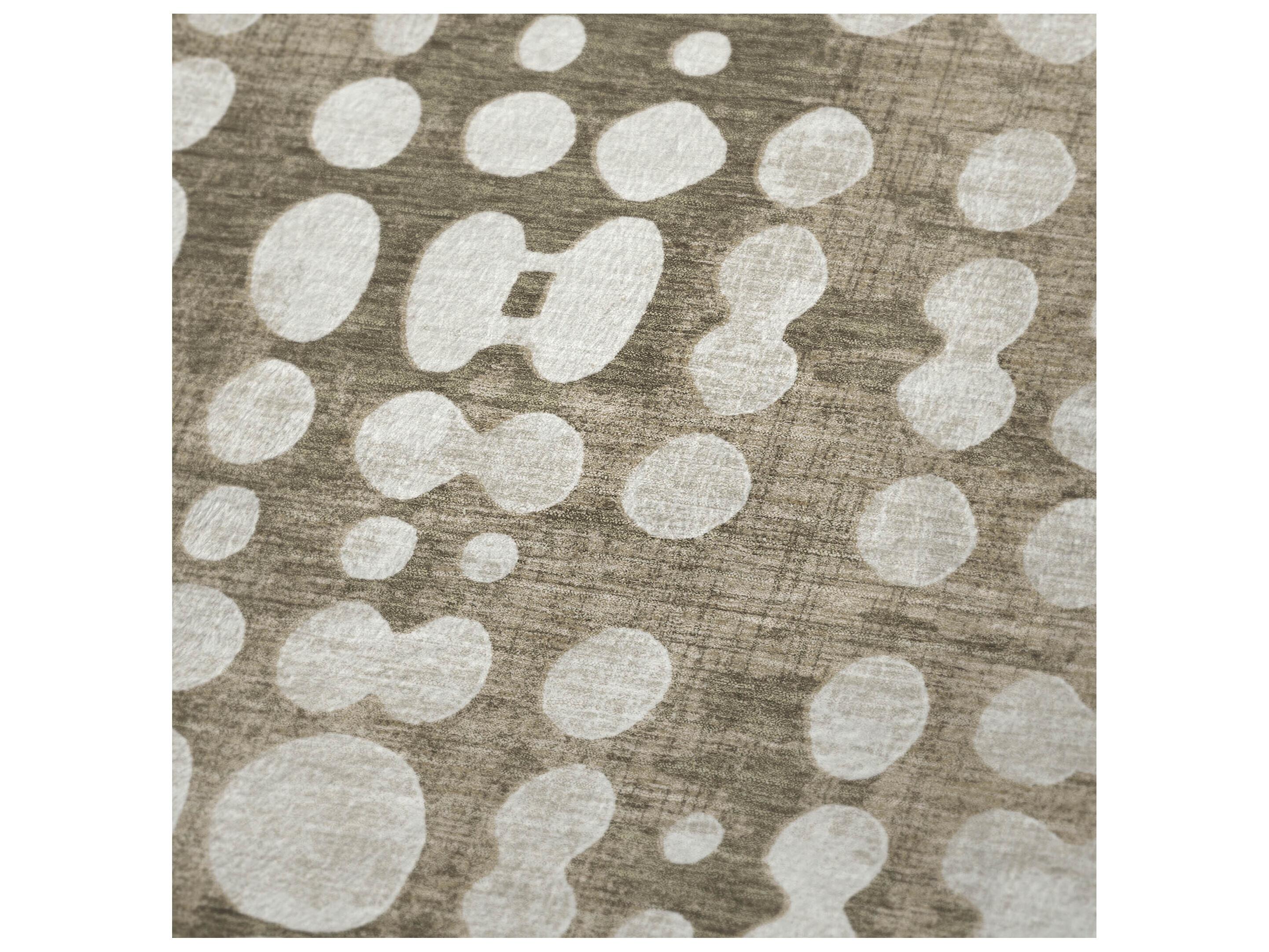 Dalyn Sherpa Brown Polyester Throw