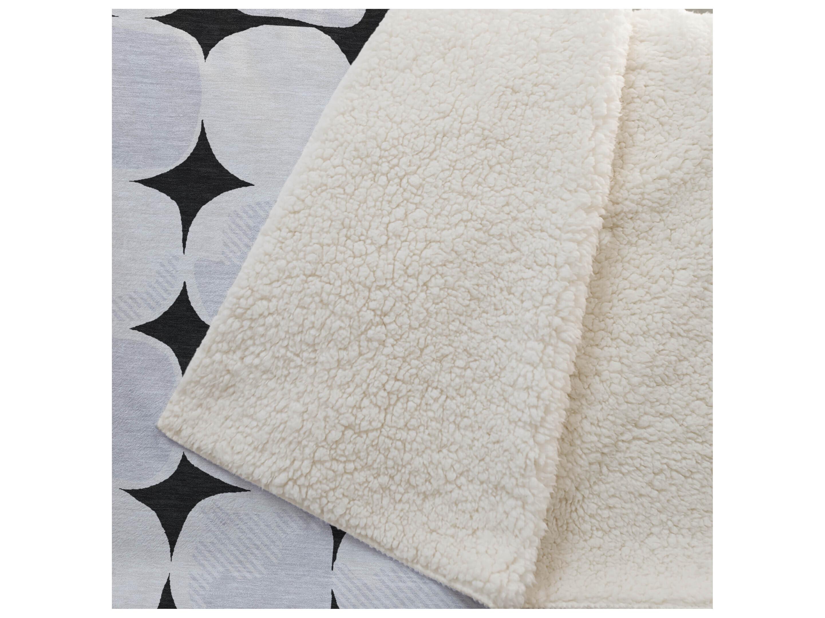 Dalyn Sherpa Black Polyester Throw