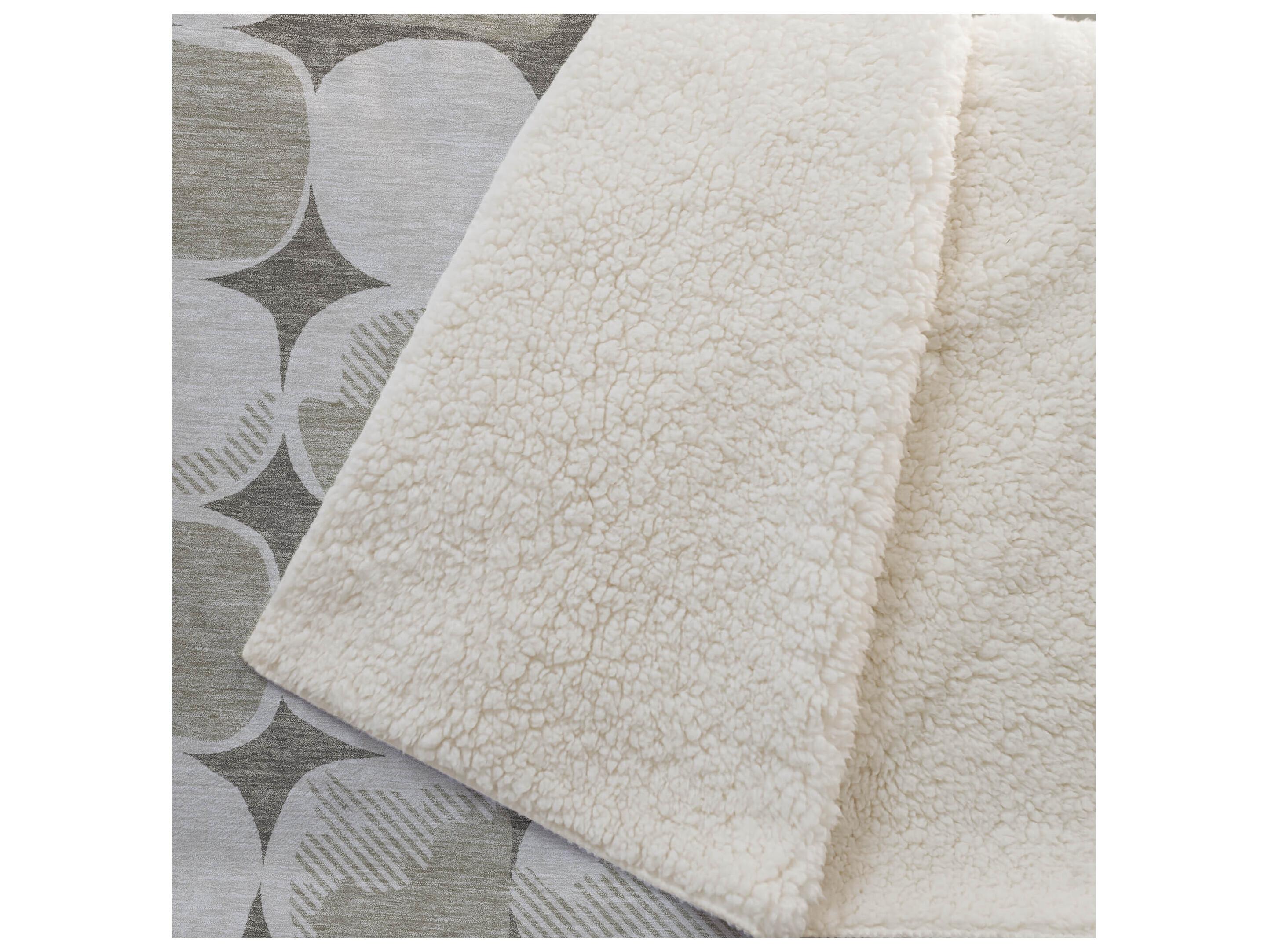 Dalyn Sherpa Brown Polyester Throw