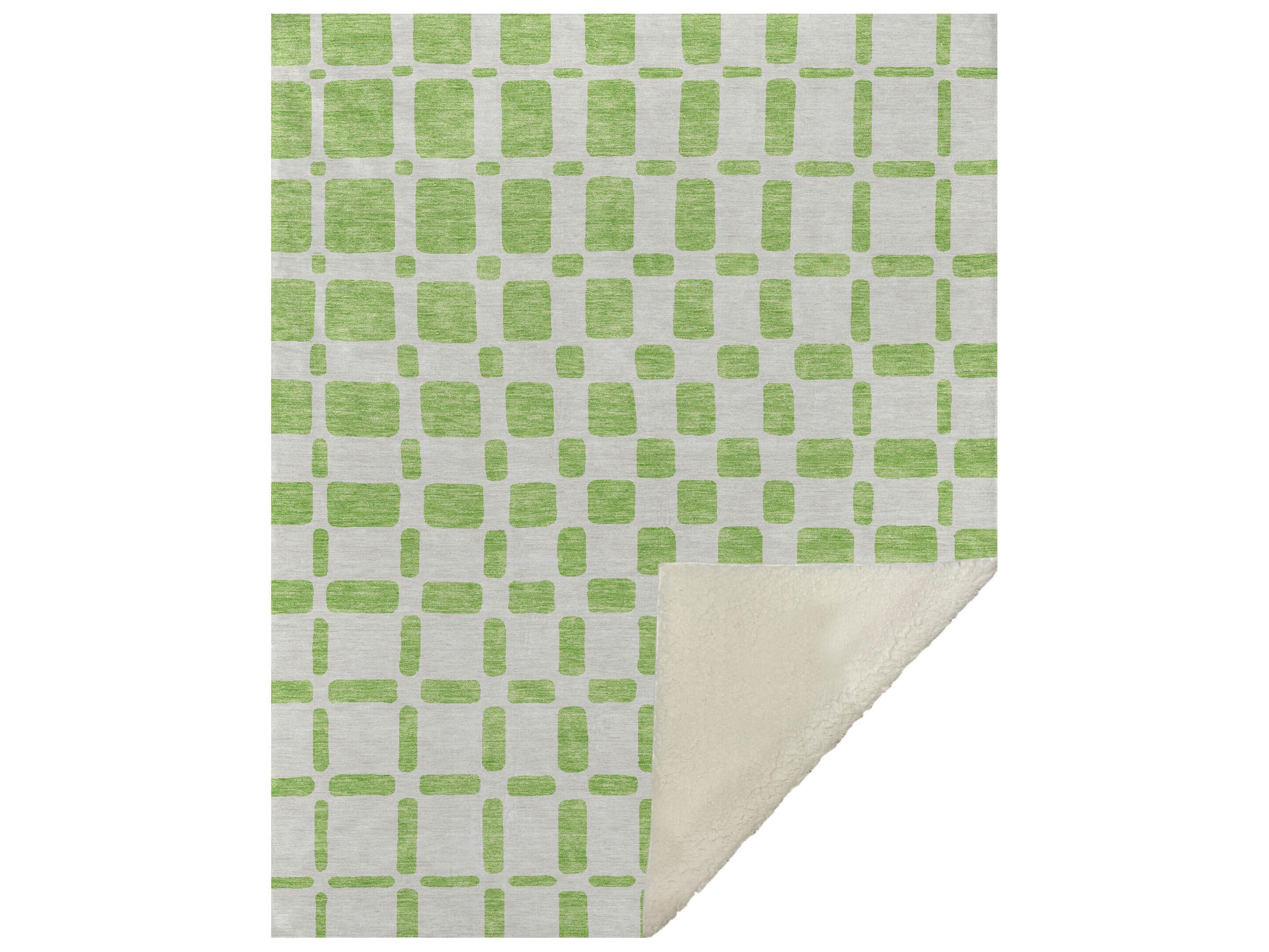Dalyn Sherpa Green Polyester Throw
