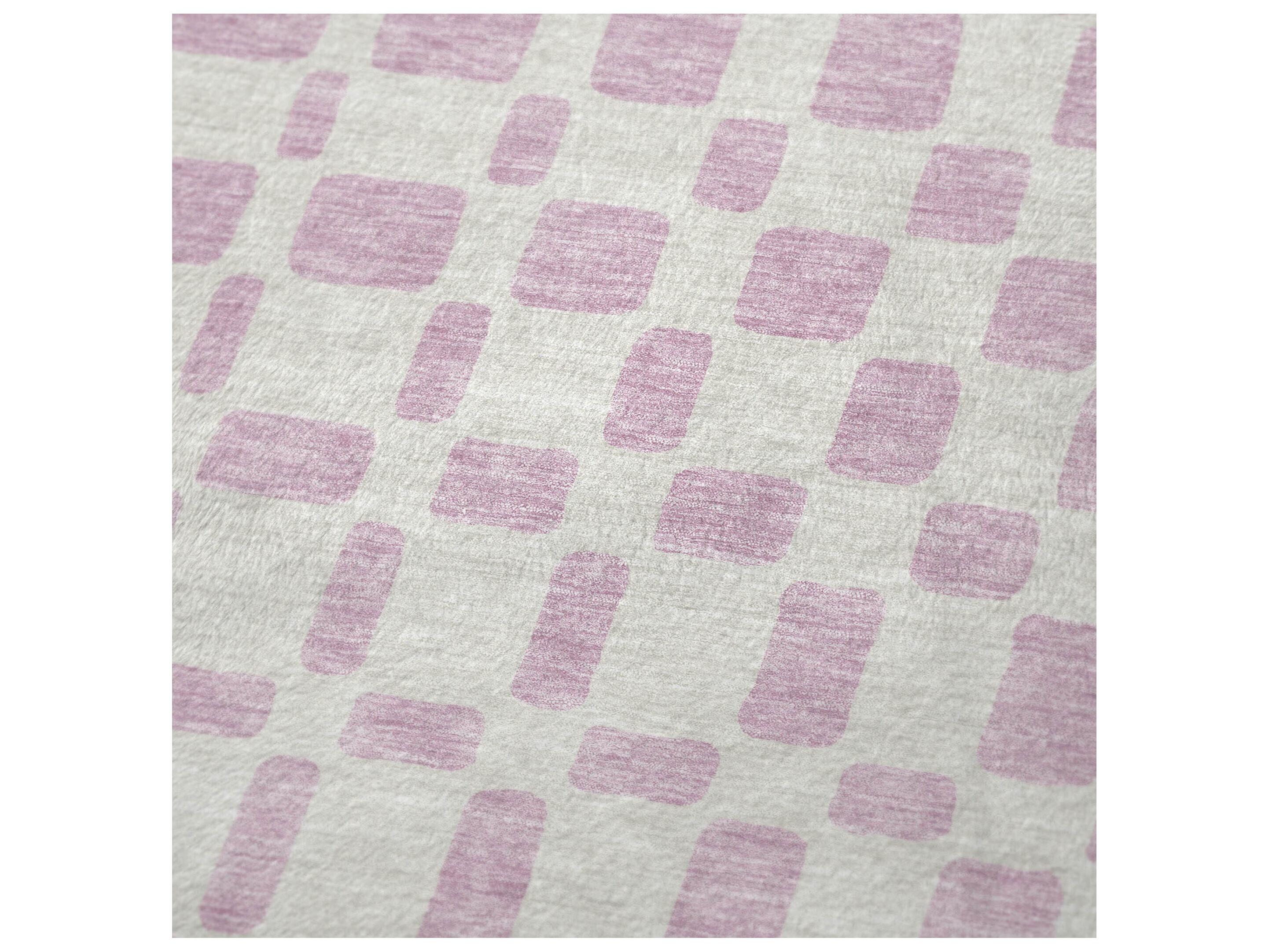 Dalyn Sherpa Pink Polyester Throw
