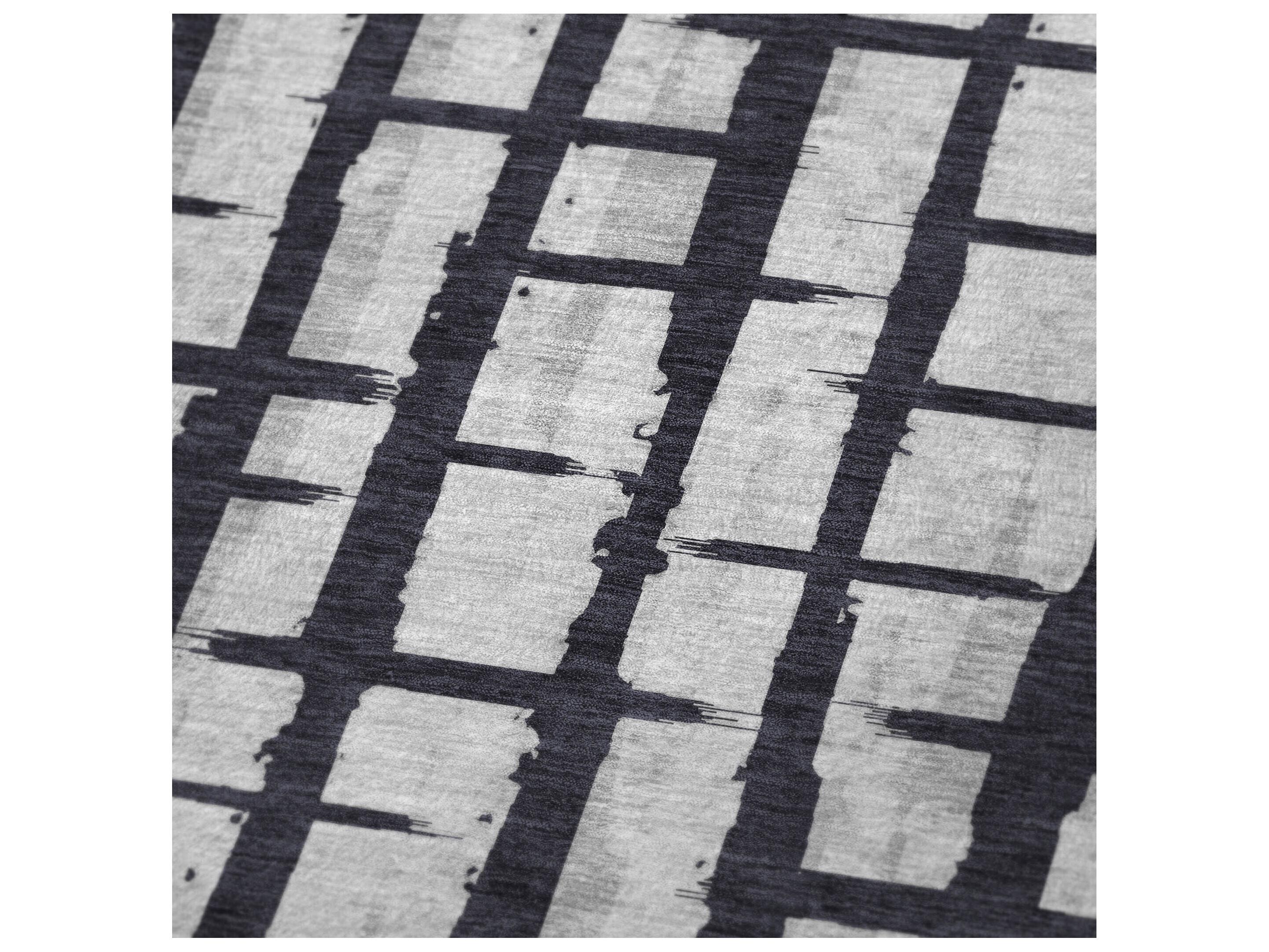 Dalyn Sherpa Black Polyester Throw