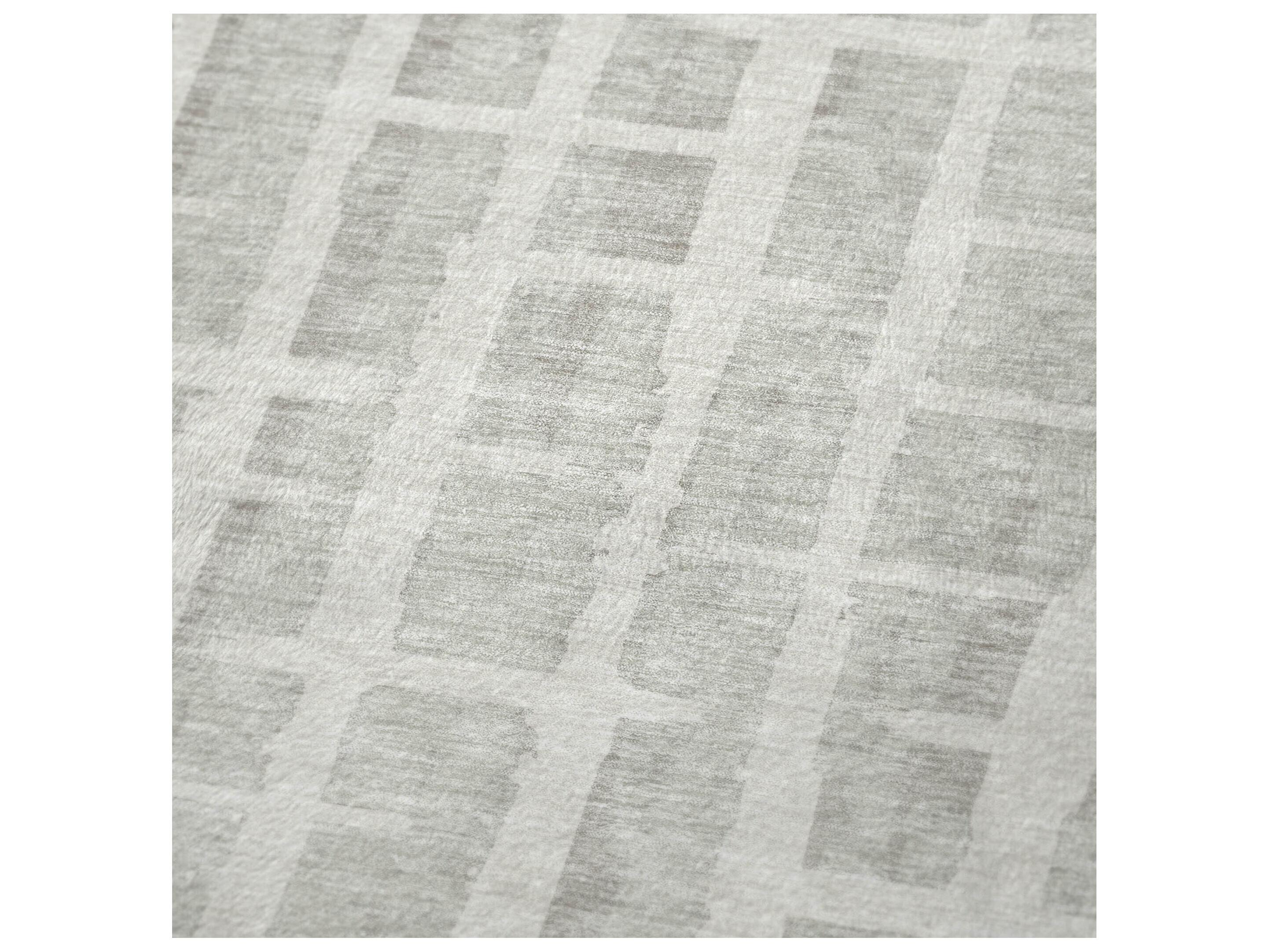 Dalyn Sherpa Ivory Polyester Throw