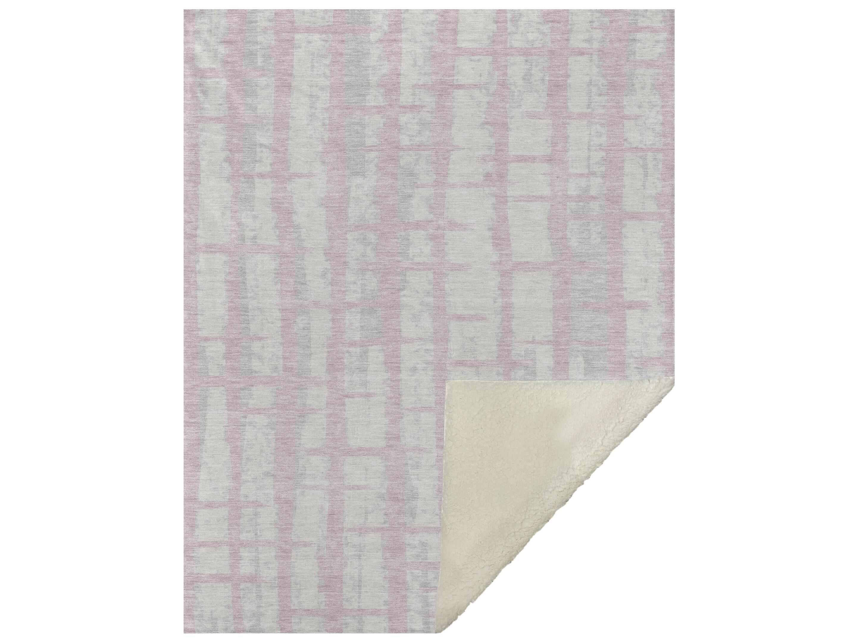 Dalyn Sherpa Pink Polyester Throw