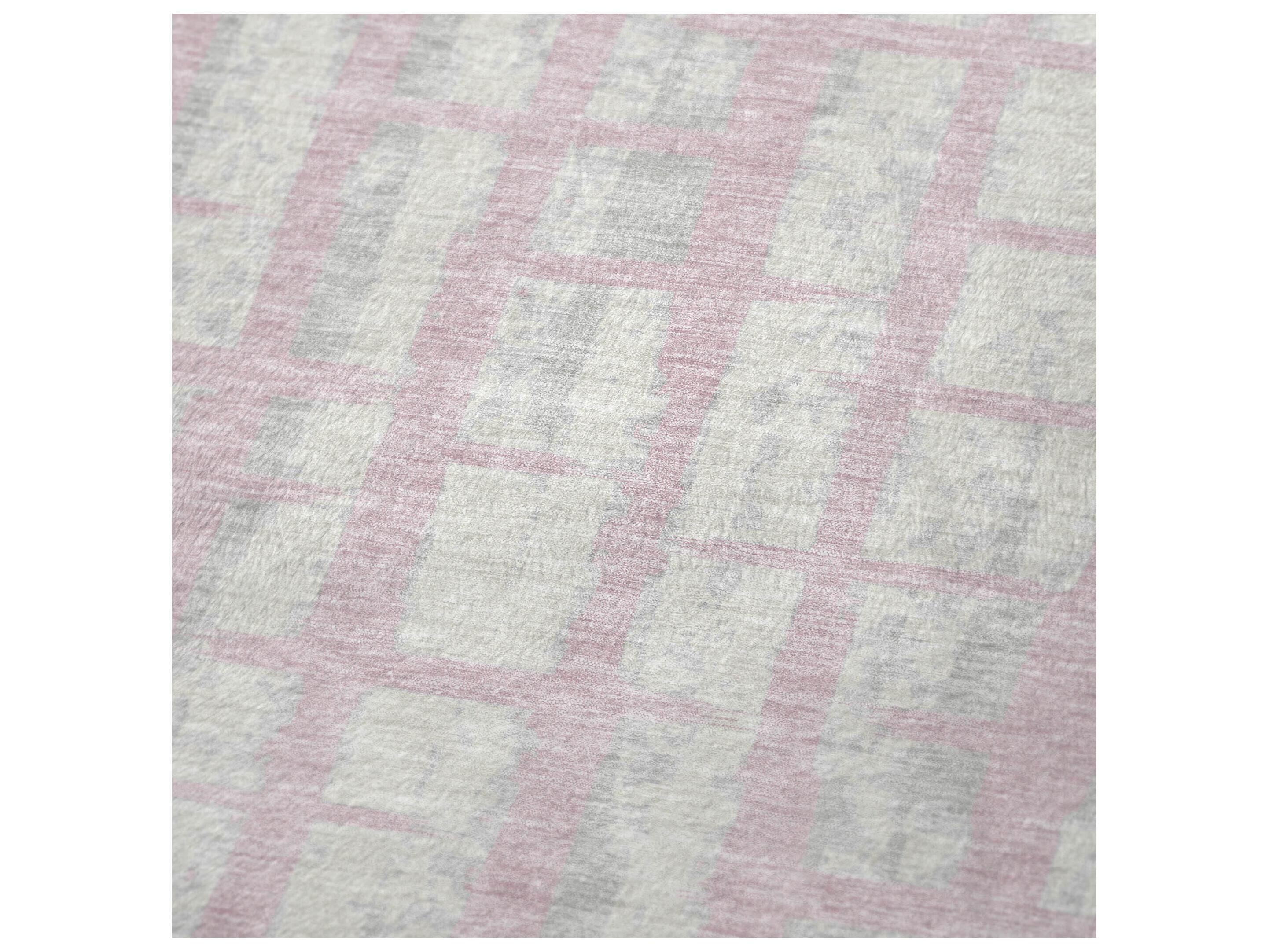 Dalyn Sherpa Pink Polyester Throw