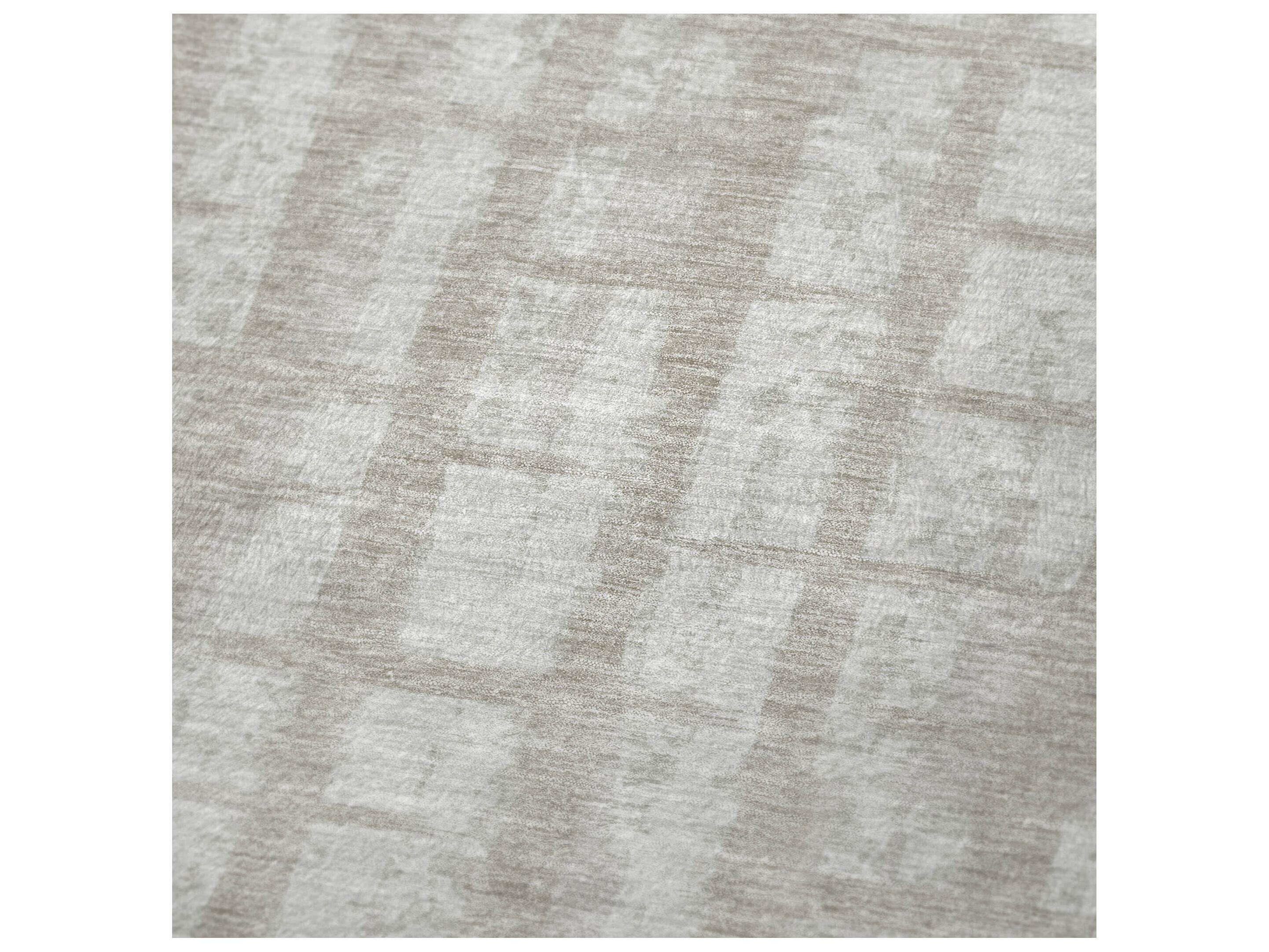 Dalyn Sherpa Brown Polyester Throw