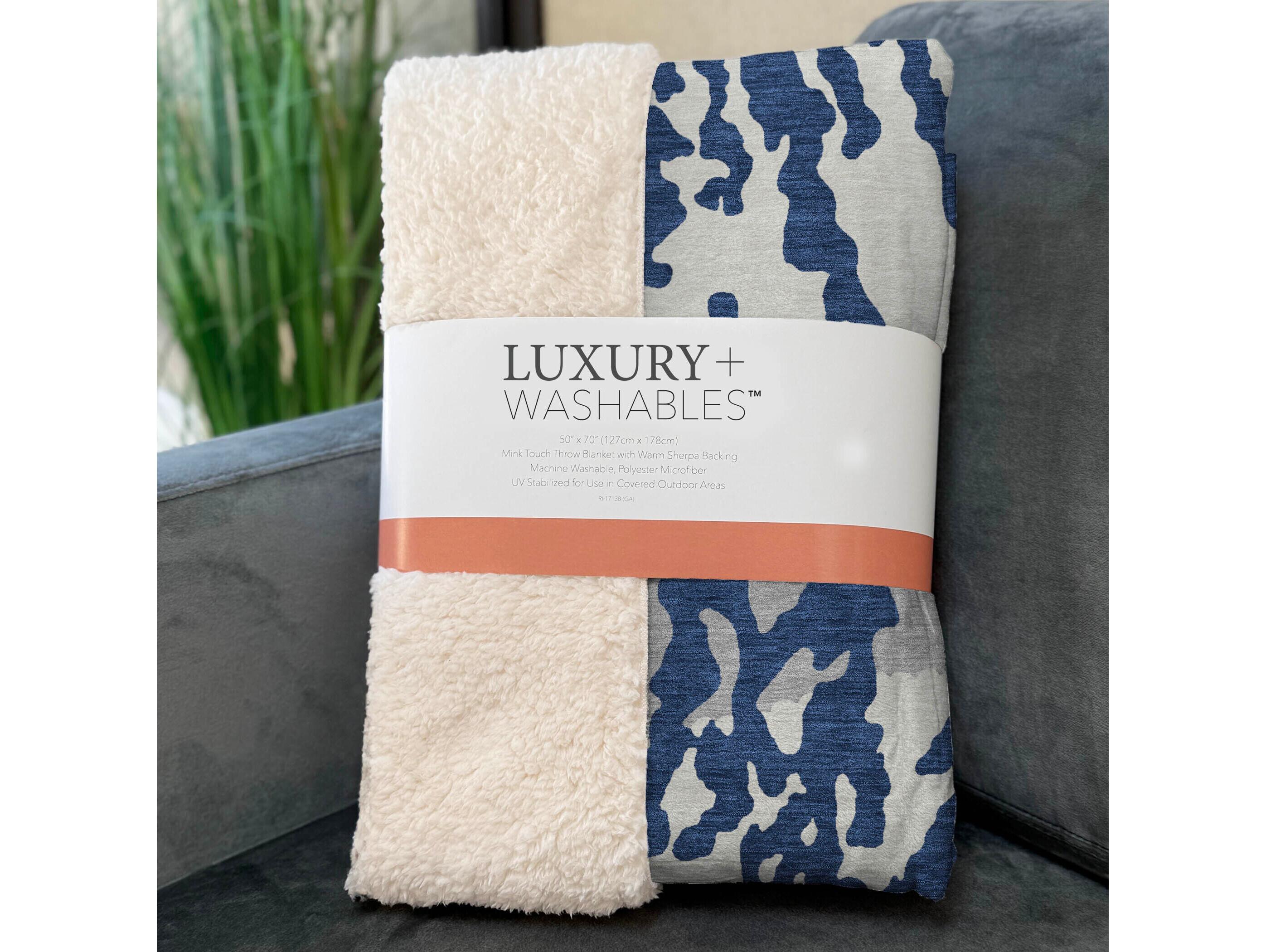 Dalyn Sherpa Blue Polyester Throw