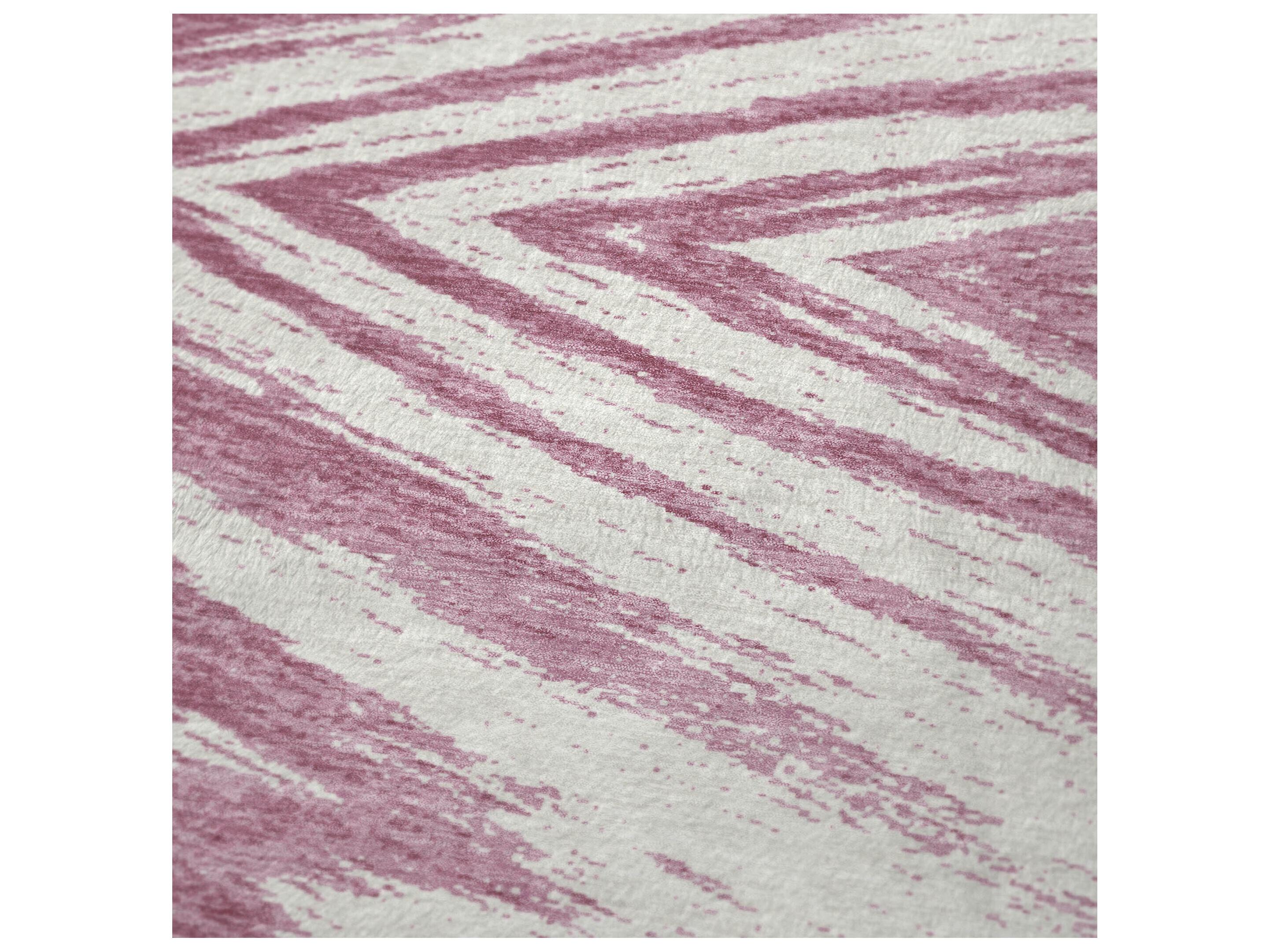 Dalyn Sherpa Pink Polyester Throw