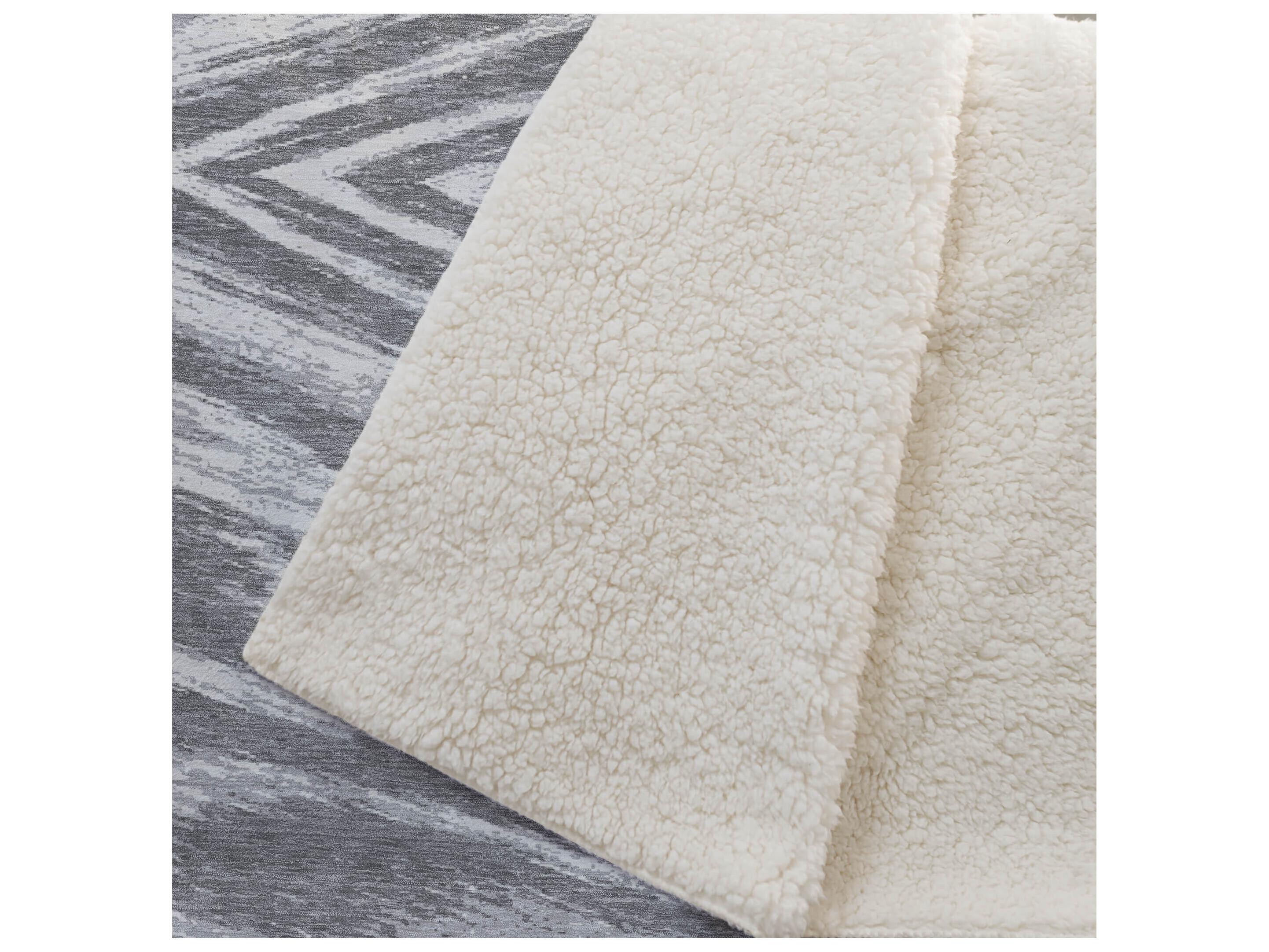 Dalyn Sherpa Gray Polyester Throw