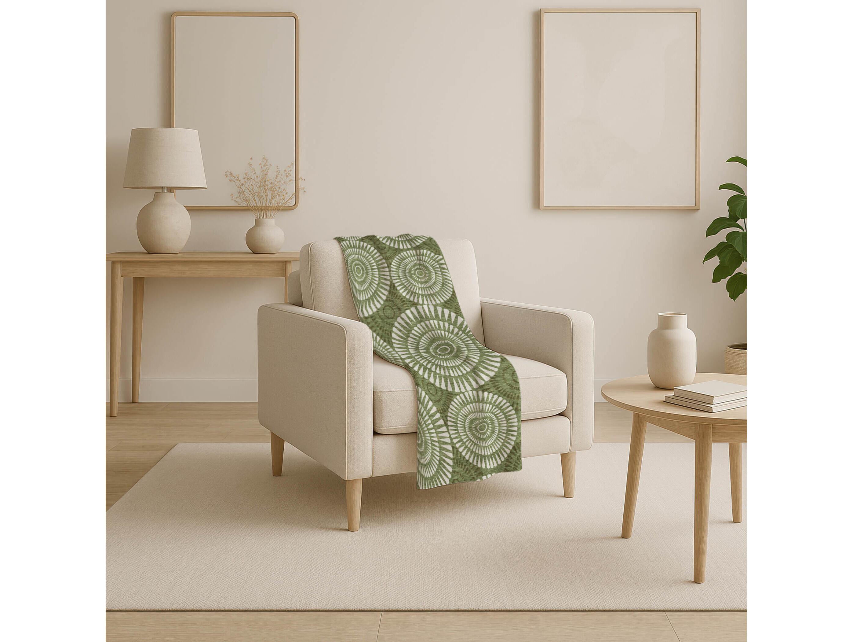 Dalyn Sherpa Green Polyester Throw