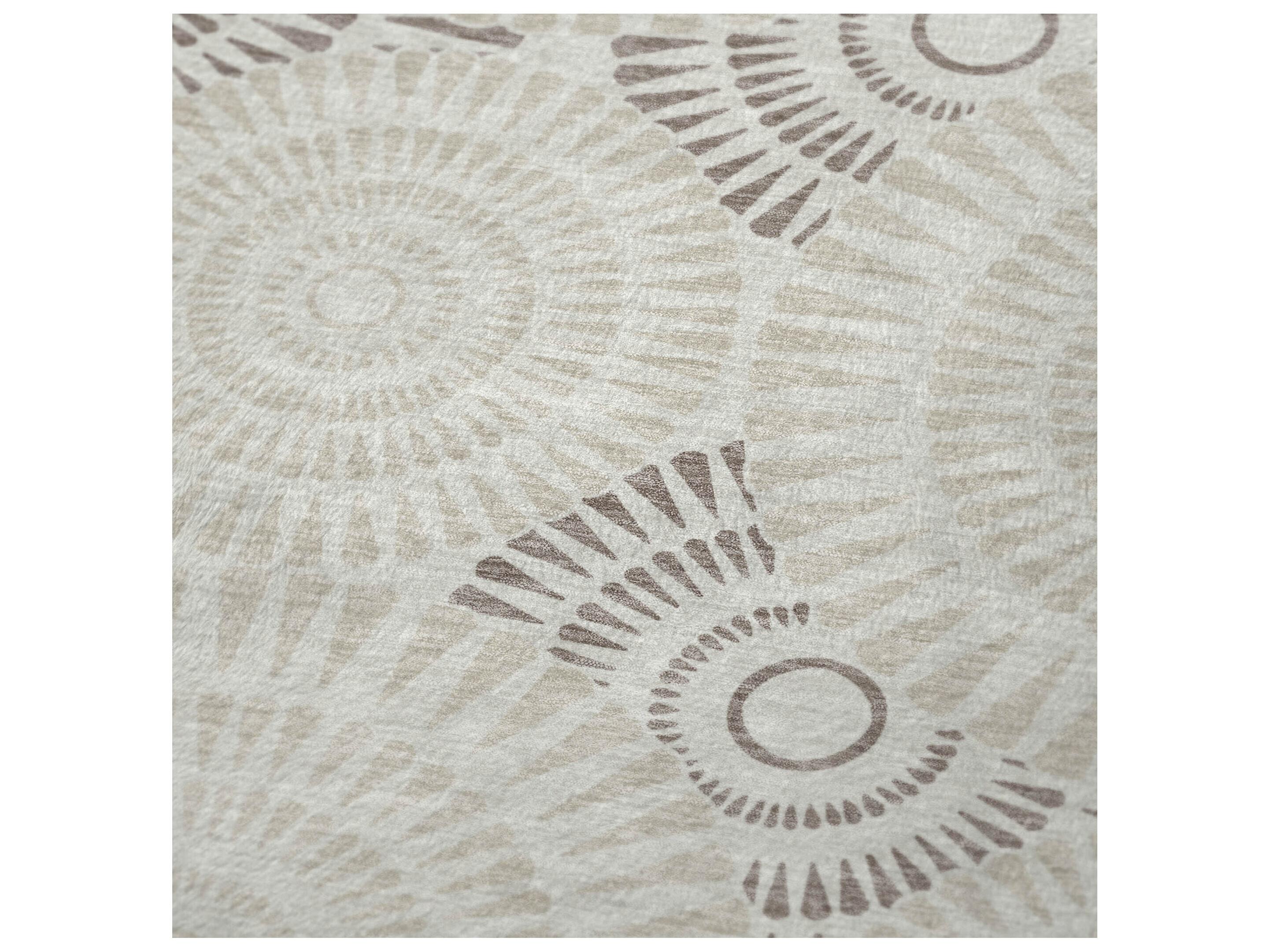 Dalyn Sherpa Brown Polyester Throw