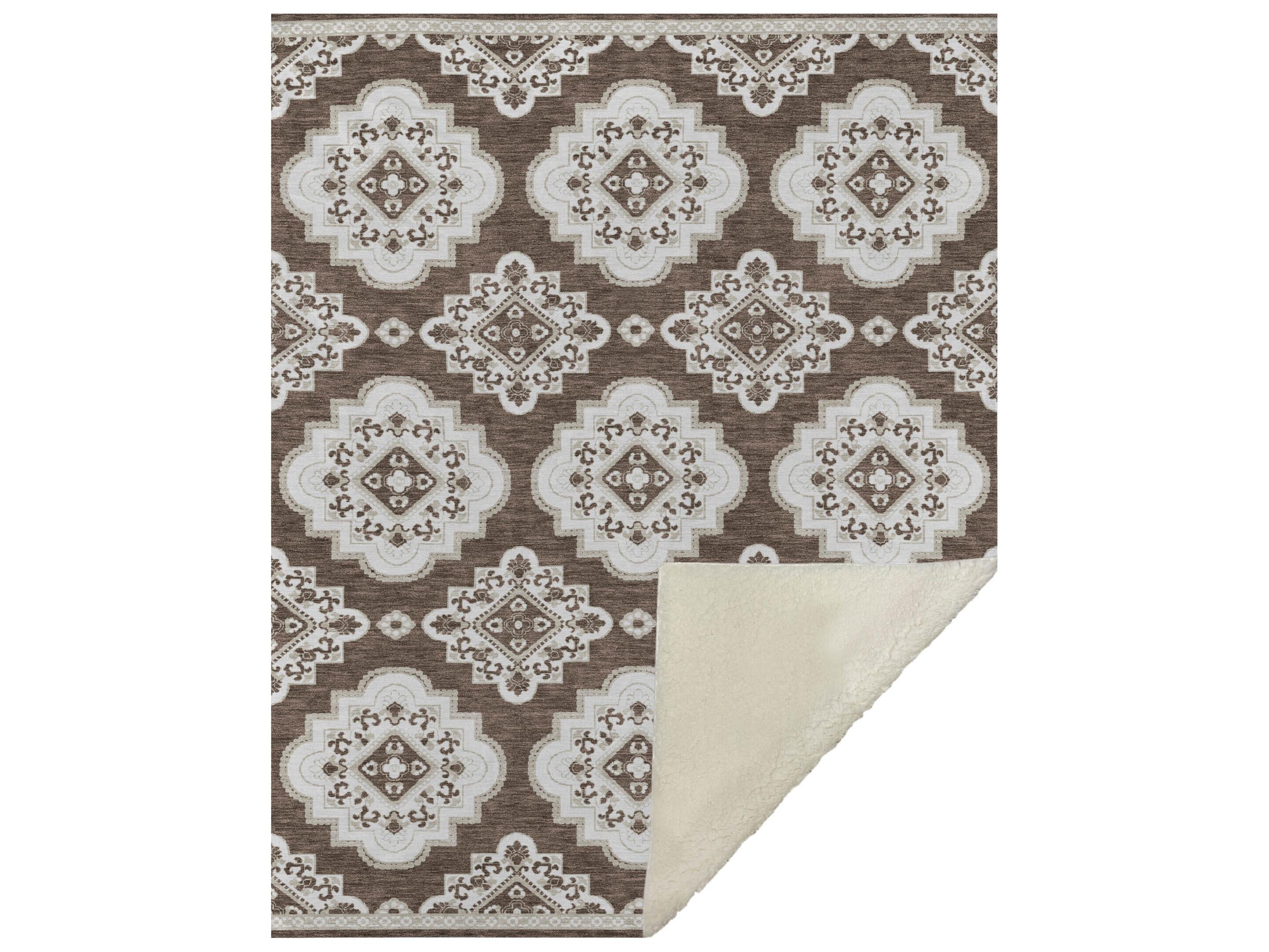 Dalyn Sherpa Brown Polyester Throw