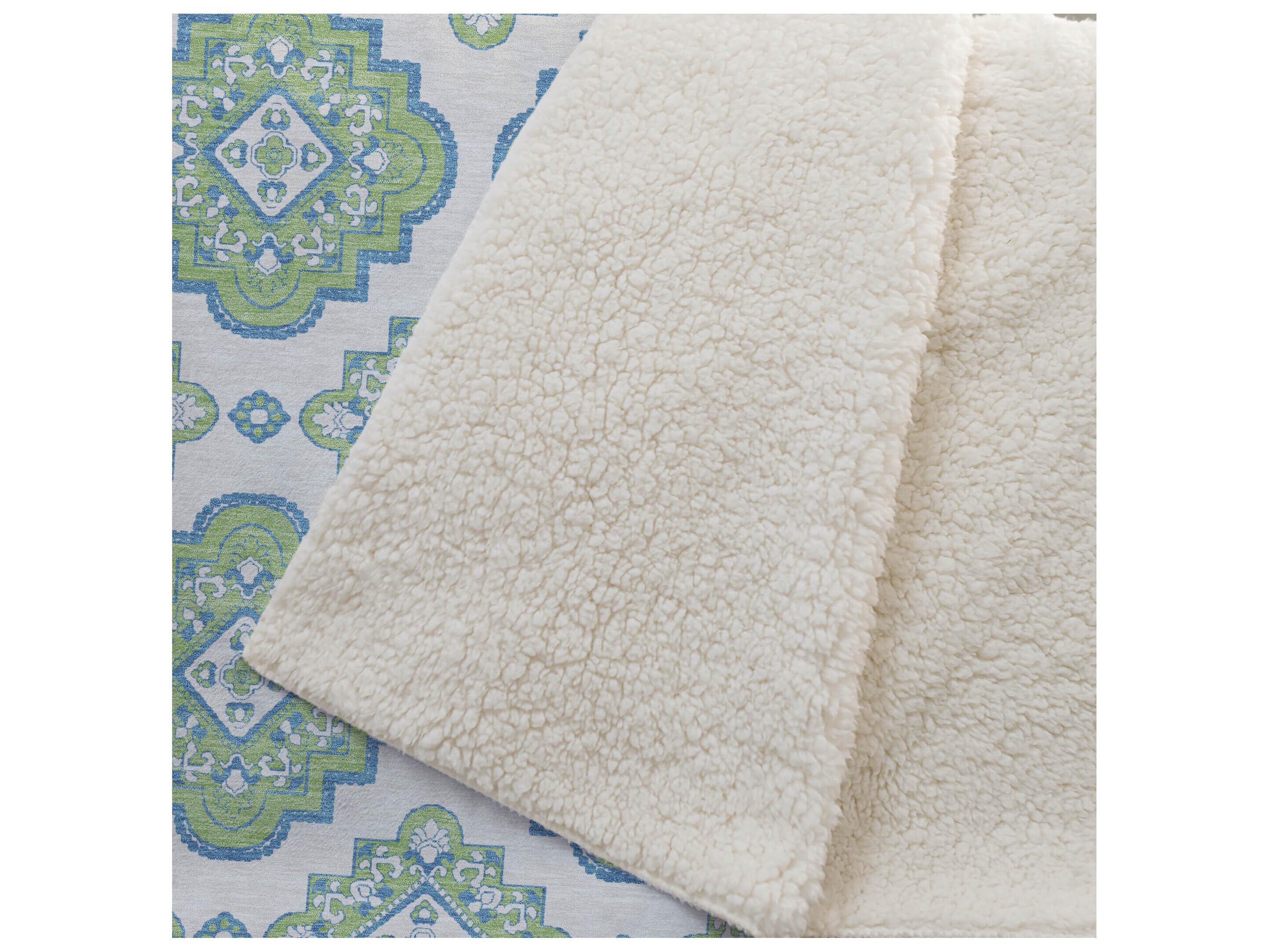 Dalyn Sherpa Green Polyester Throw