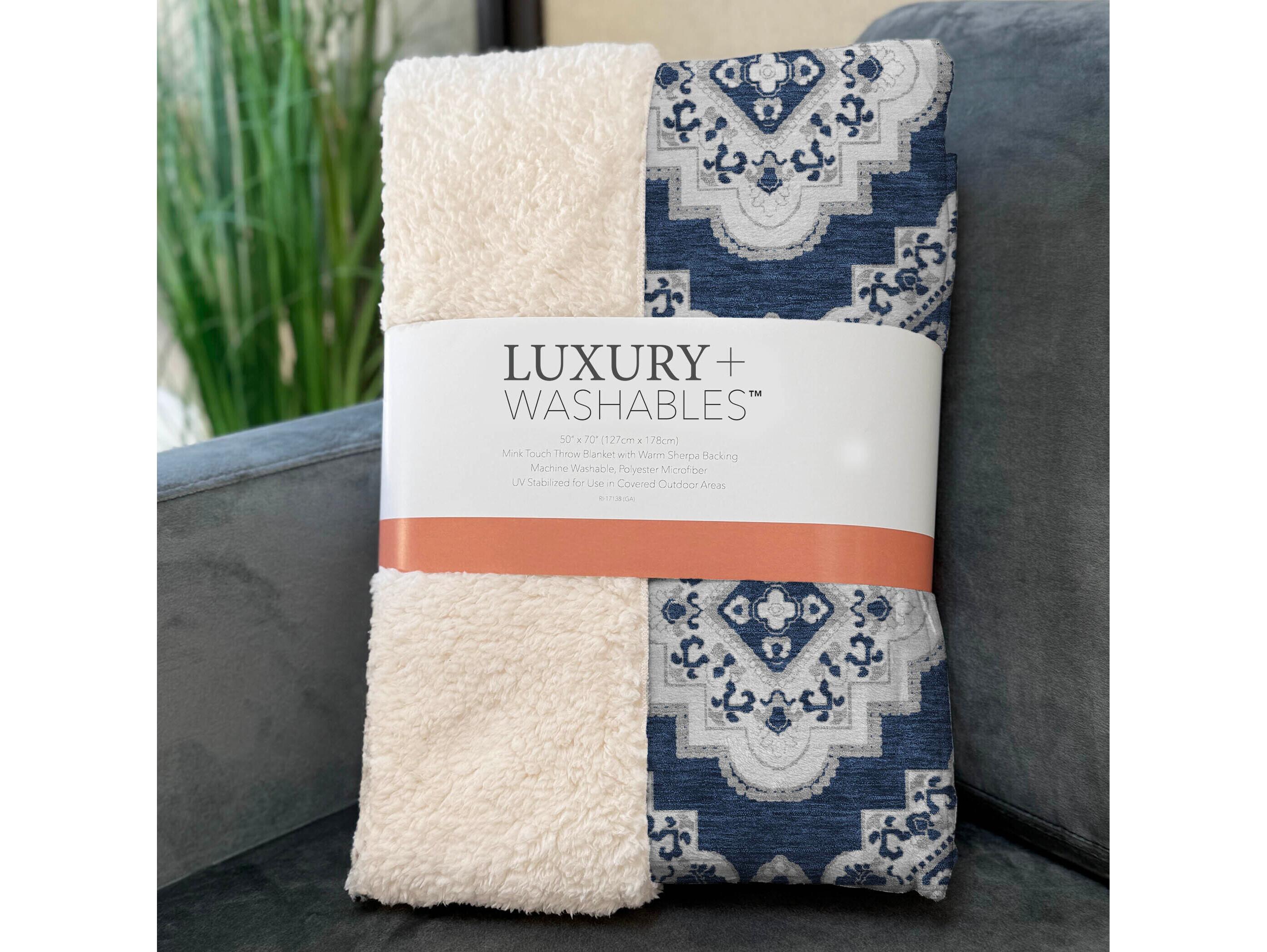 Dalyn Sherpa Blue Polyester Throw