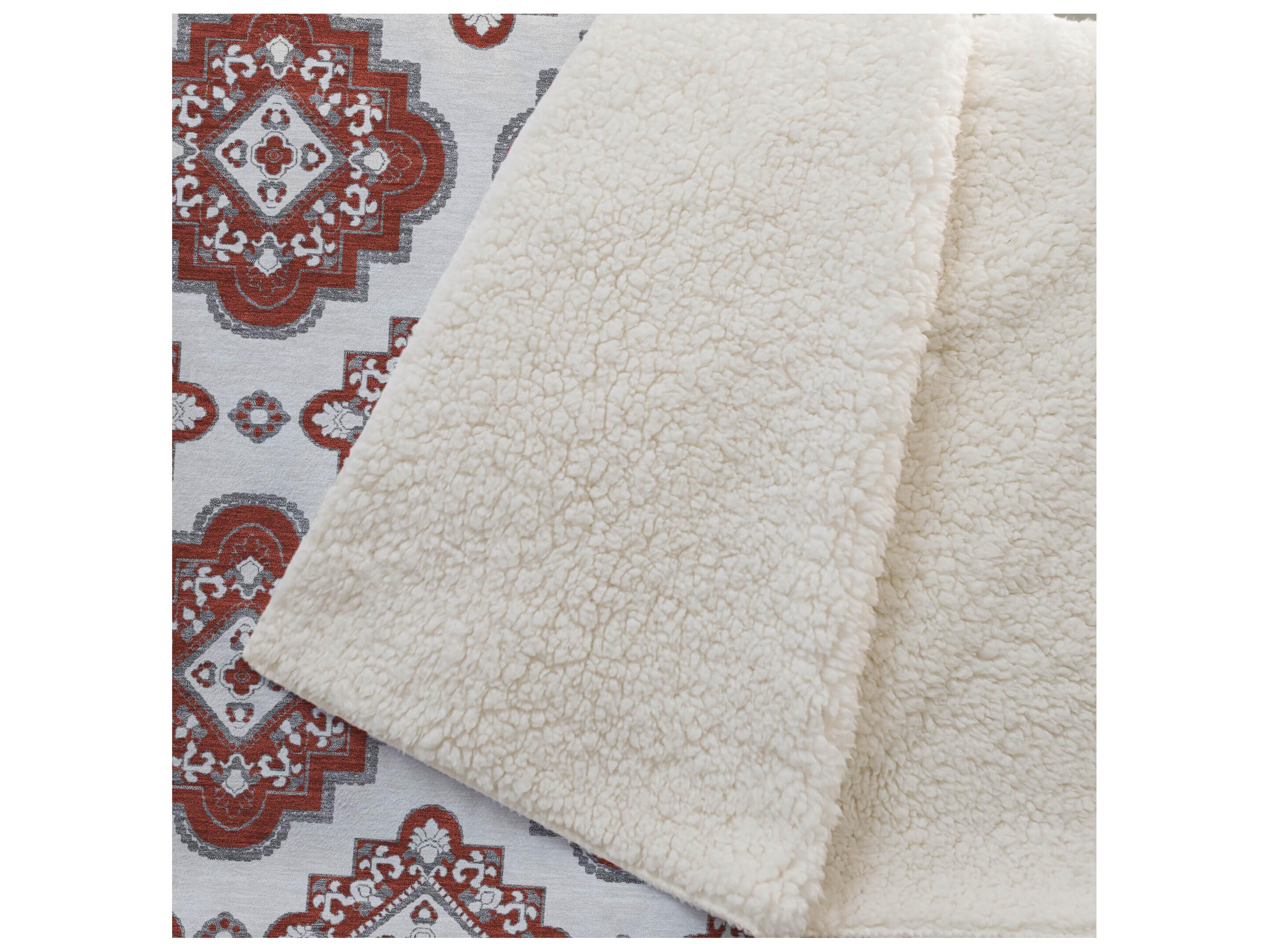 Dalyn Sherpa Red Polyester Throw