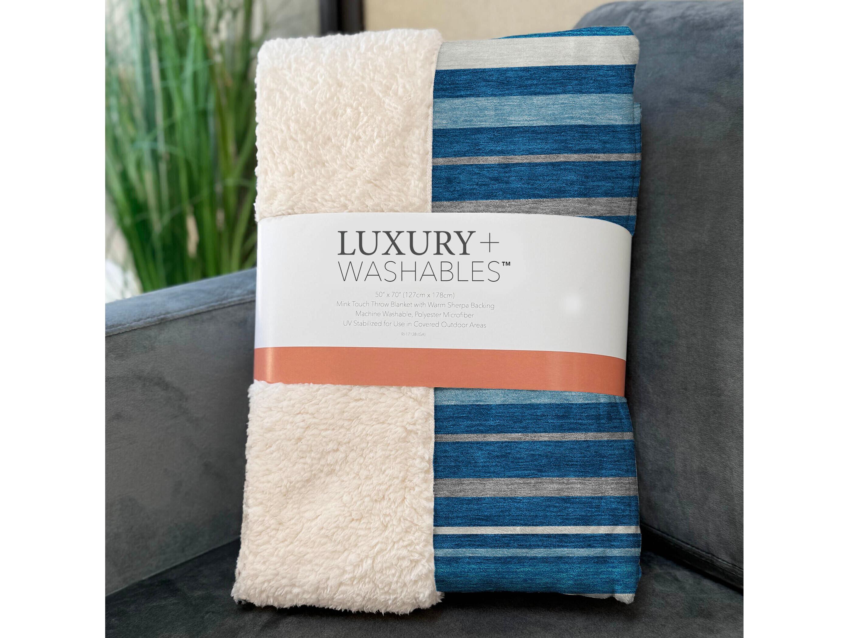 Dalyn Sherpa Blue Polyester Throw