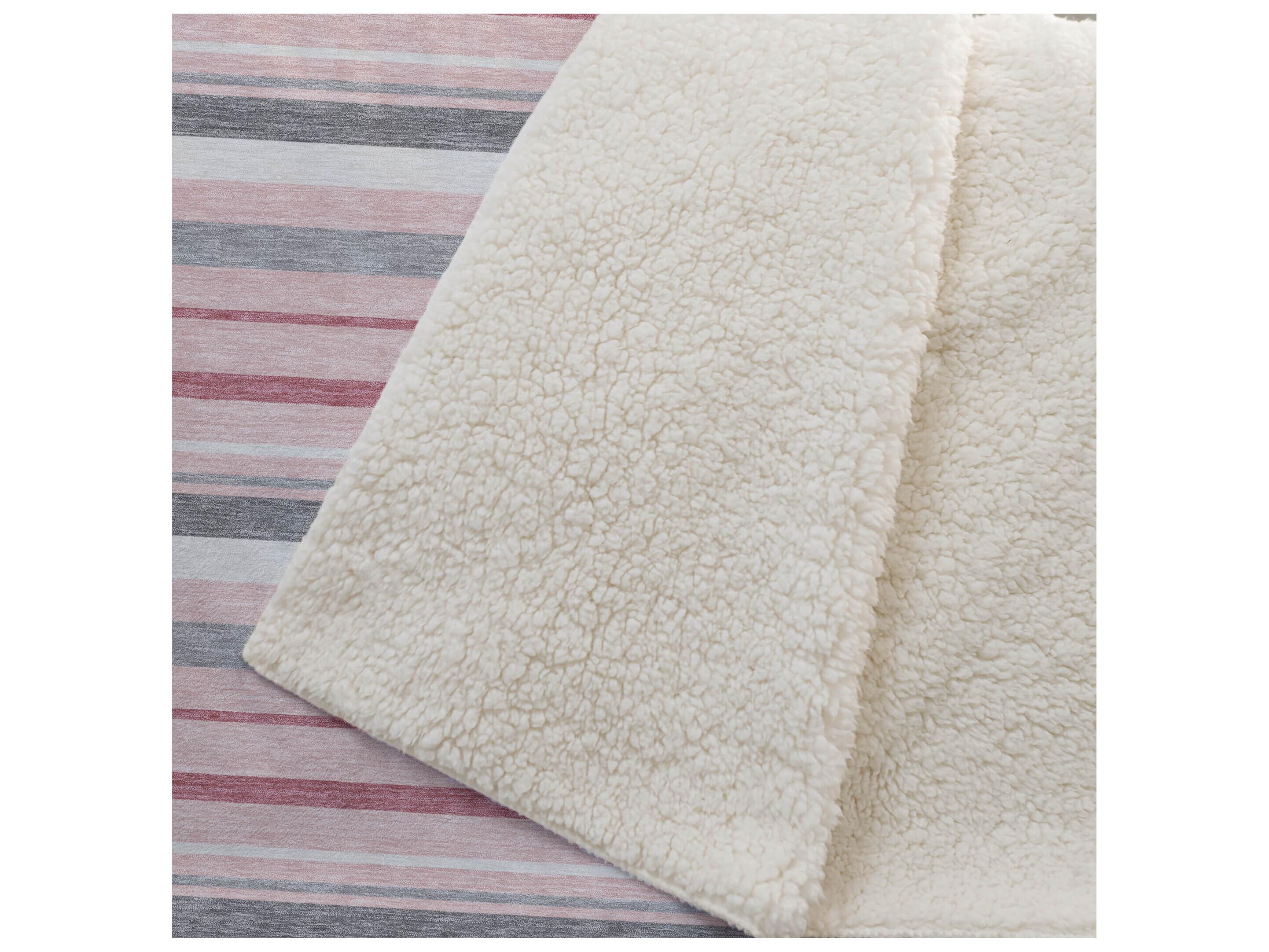 Dalyn Sherpa Pink Polyester Throw