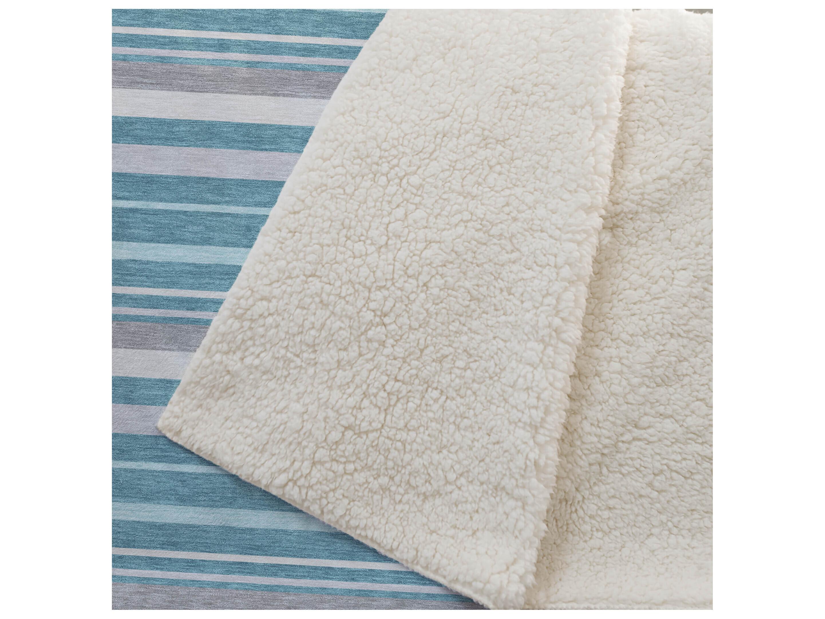 Dalyn Sherpa Teal Polyester Throw