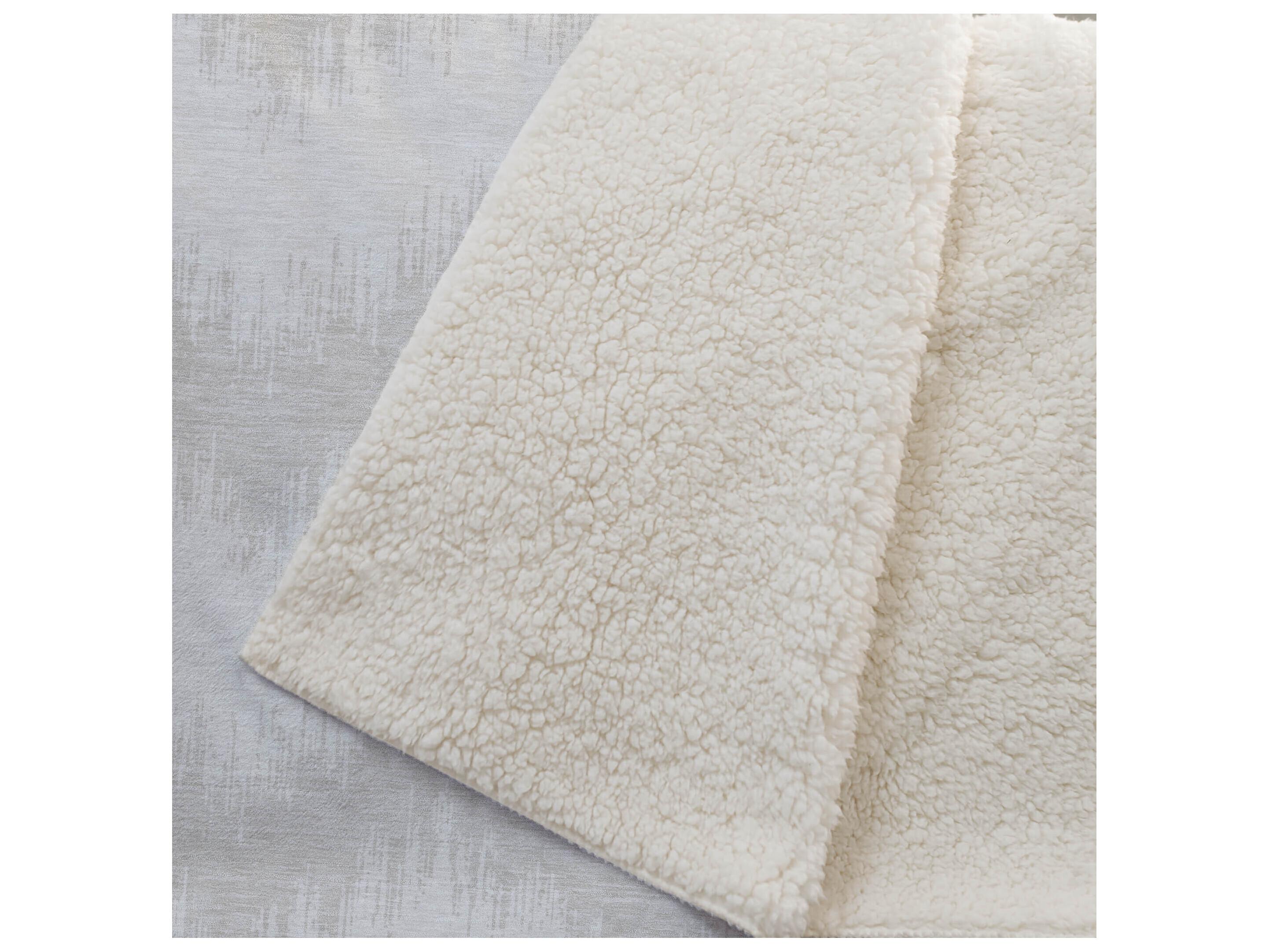 Dalyn Sherpa Ivory Polyester Throw