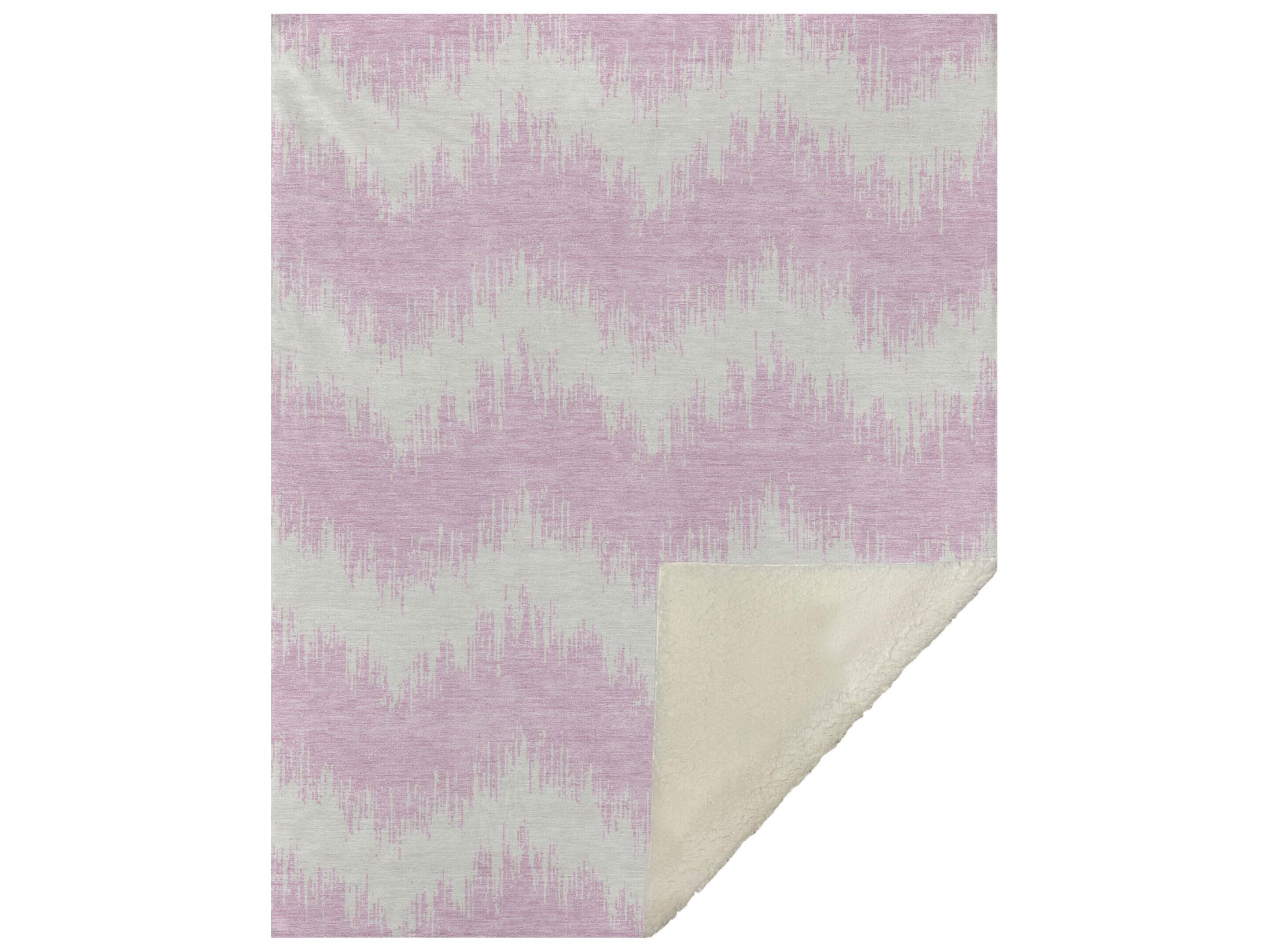 Dalyn Sherpa Pink Polyester Throw