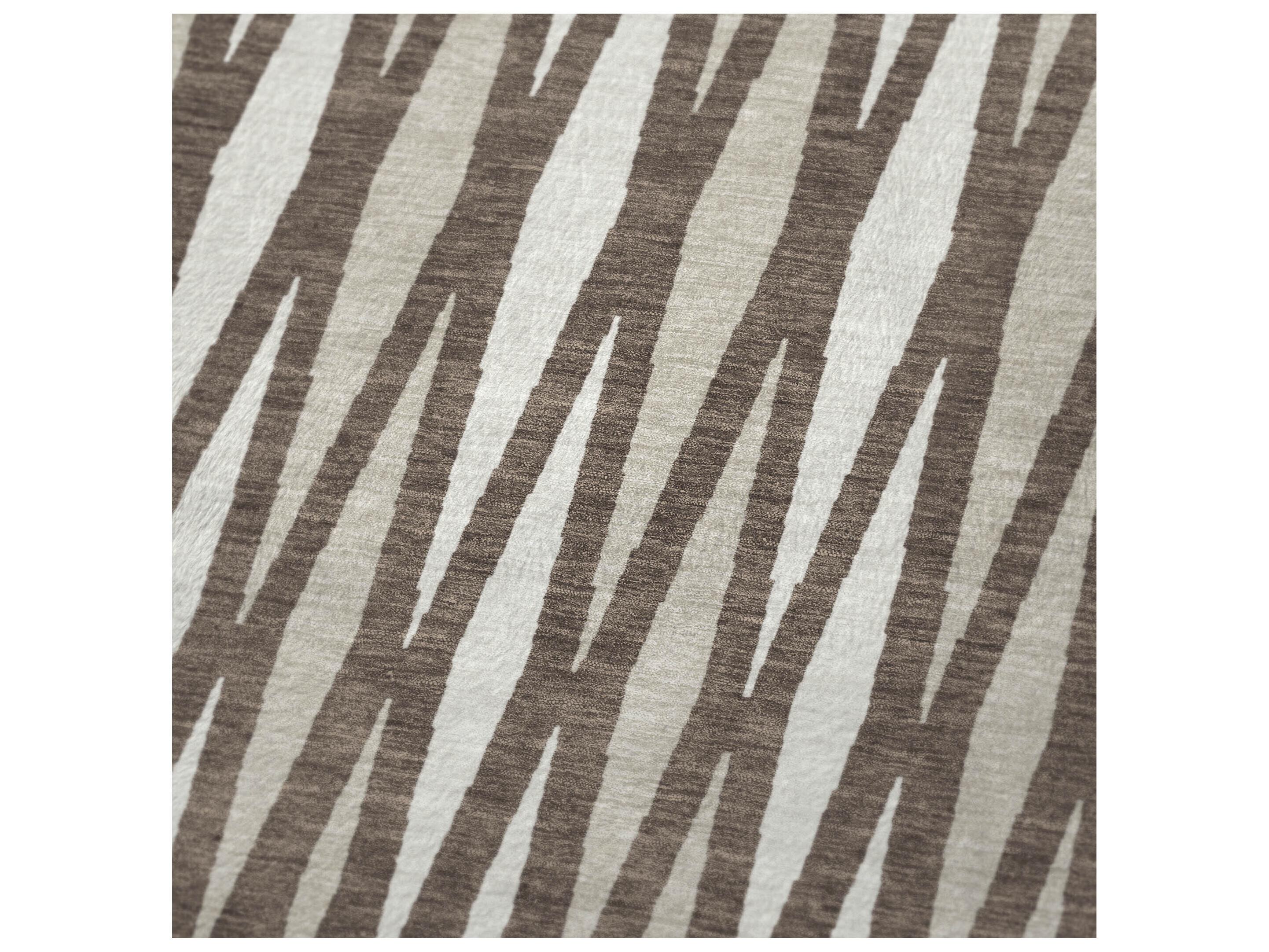 Dalyn Sherpa Brown Polyester Throw