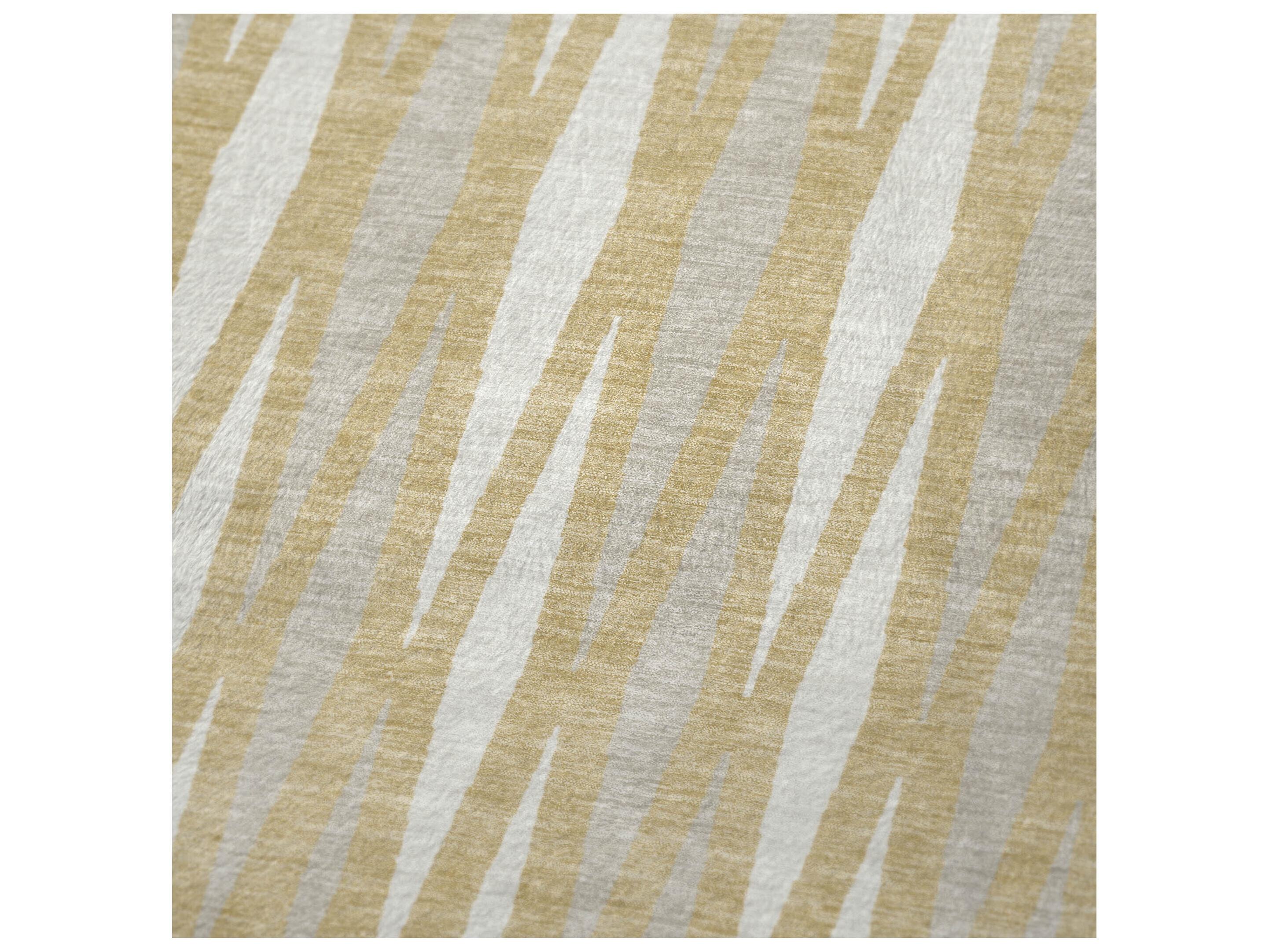 Dalyn Sherpa Gold Polyester Throw