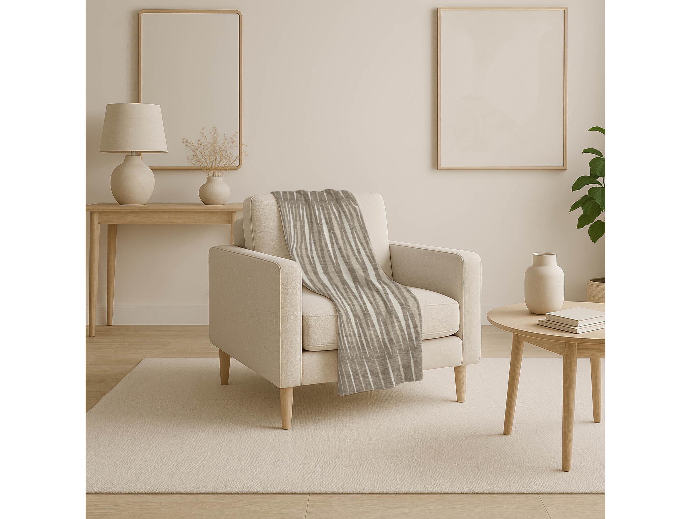 Dalyn Sherpa Brown Polyester Throw