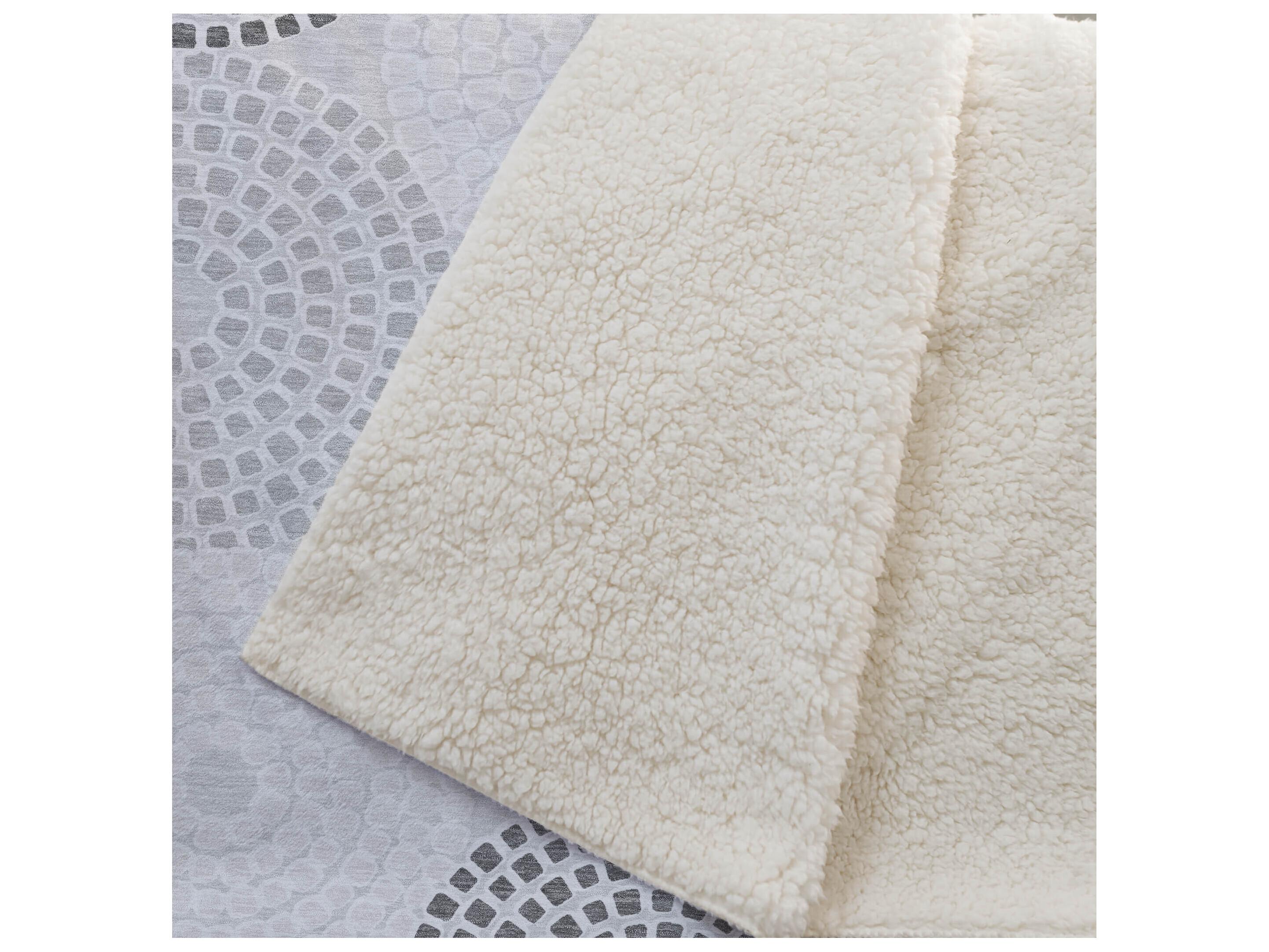 Dalyn Sherpa Gray Polyester Throw