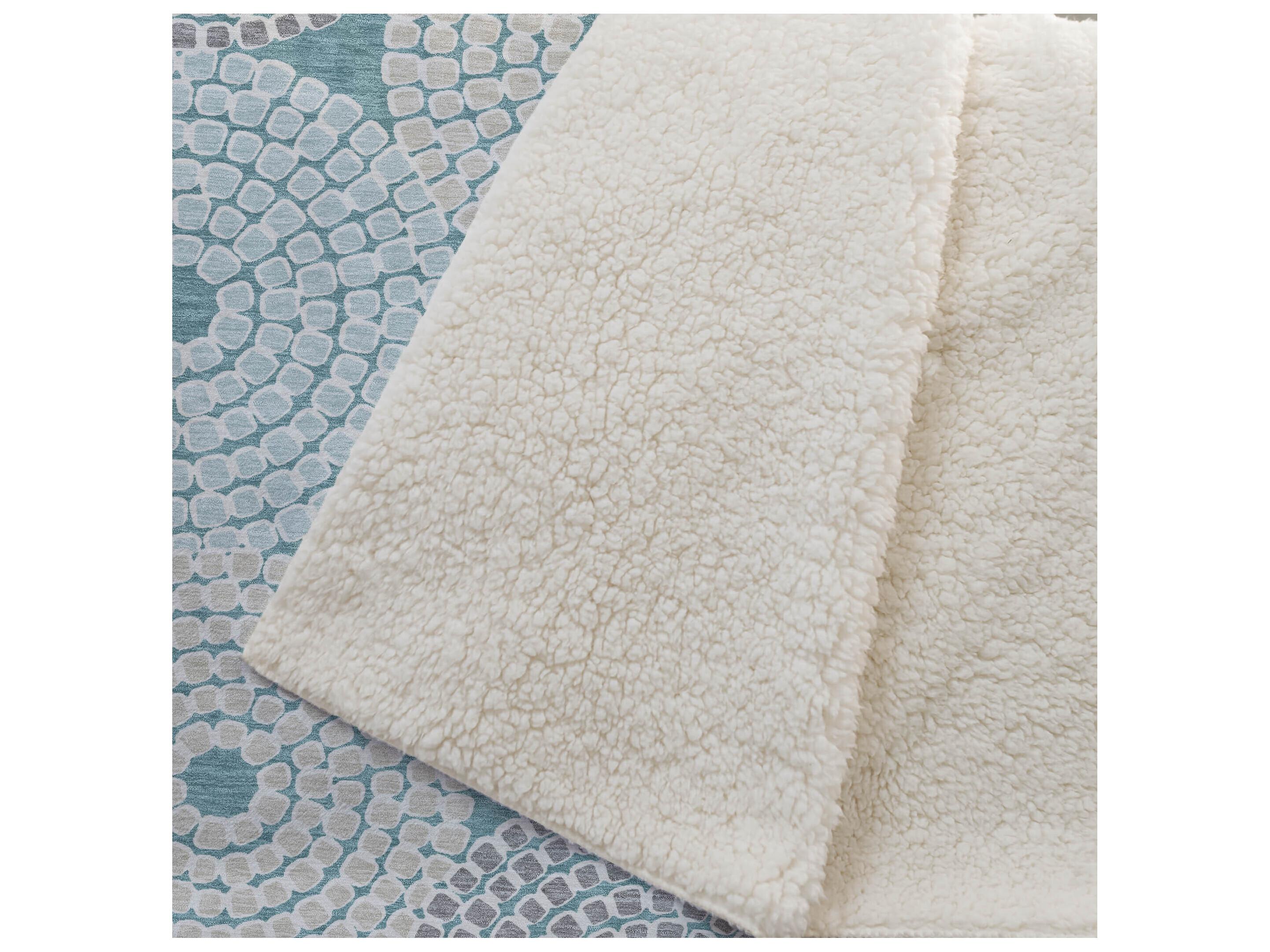 Dalyn Sherpa Teal Polyester Throw