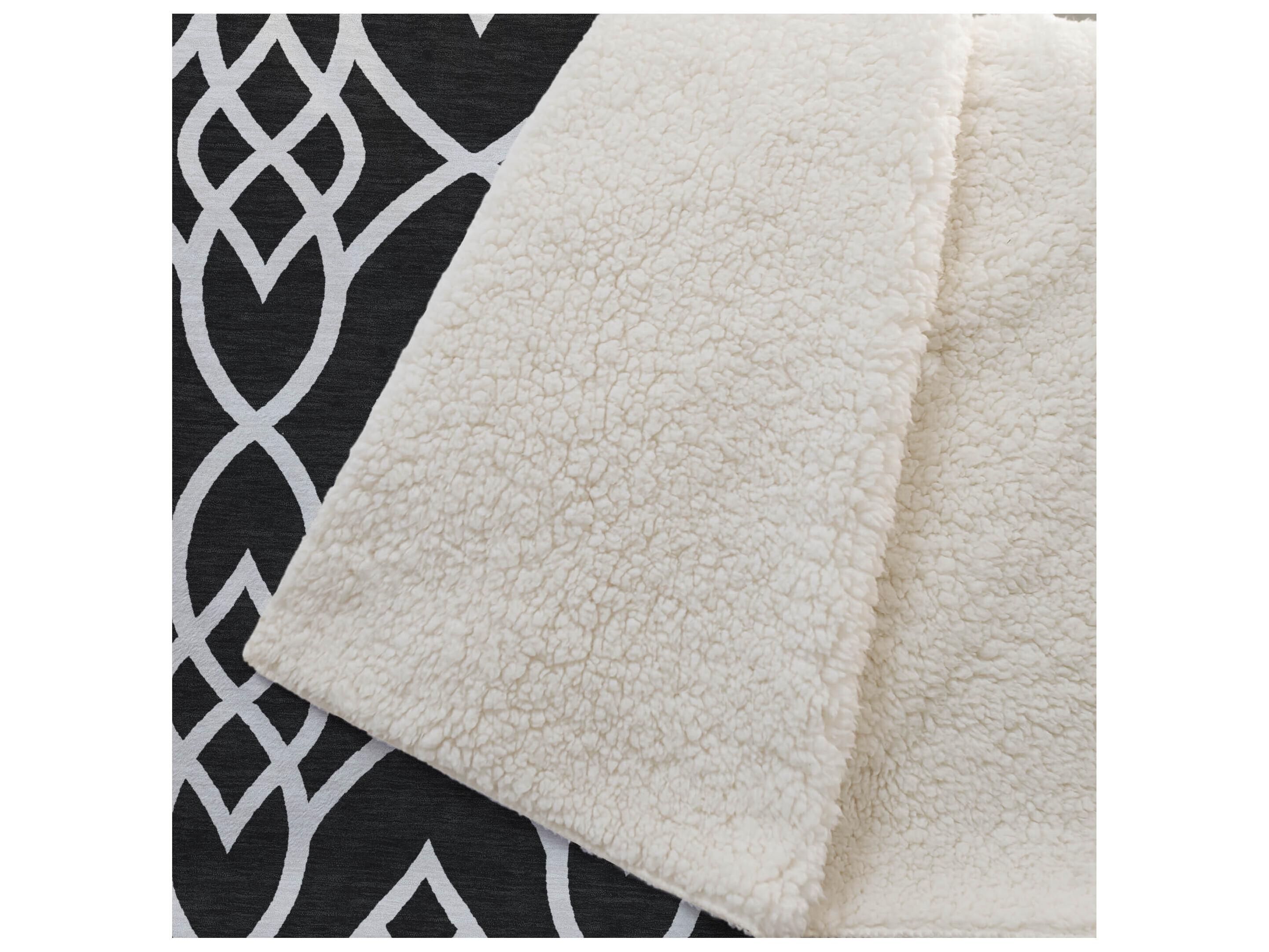 Dalyn Sherpa Black Polyester Throw