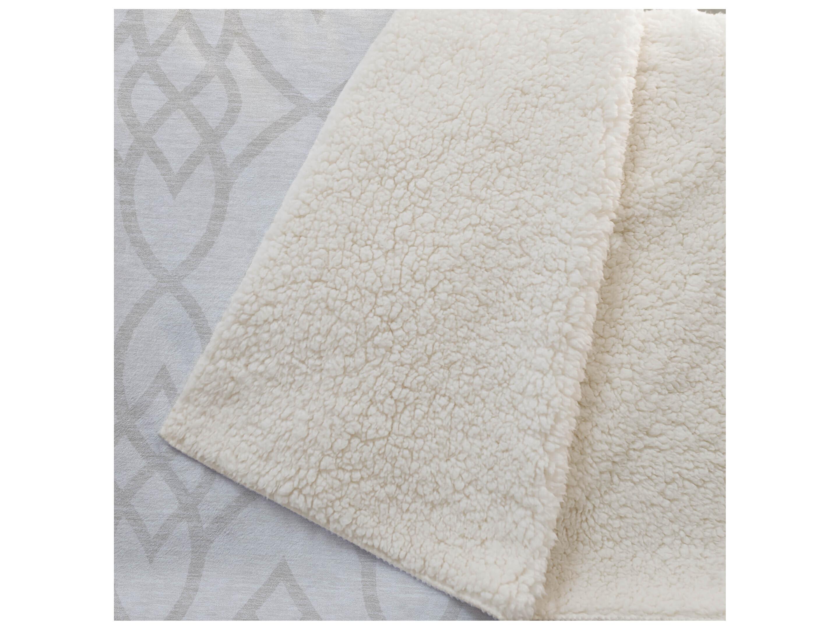 Dalyn Sherpa Ivory Polyester Throw