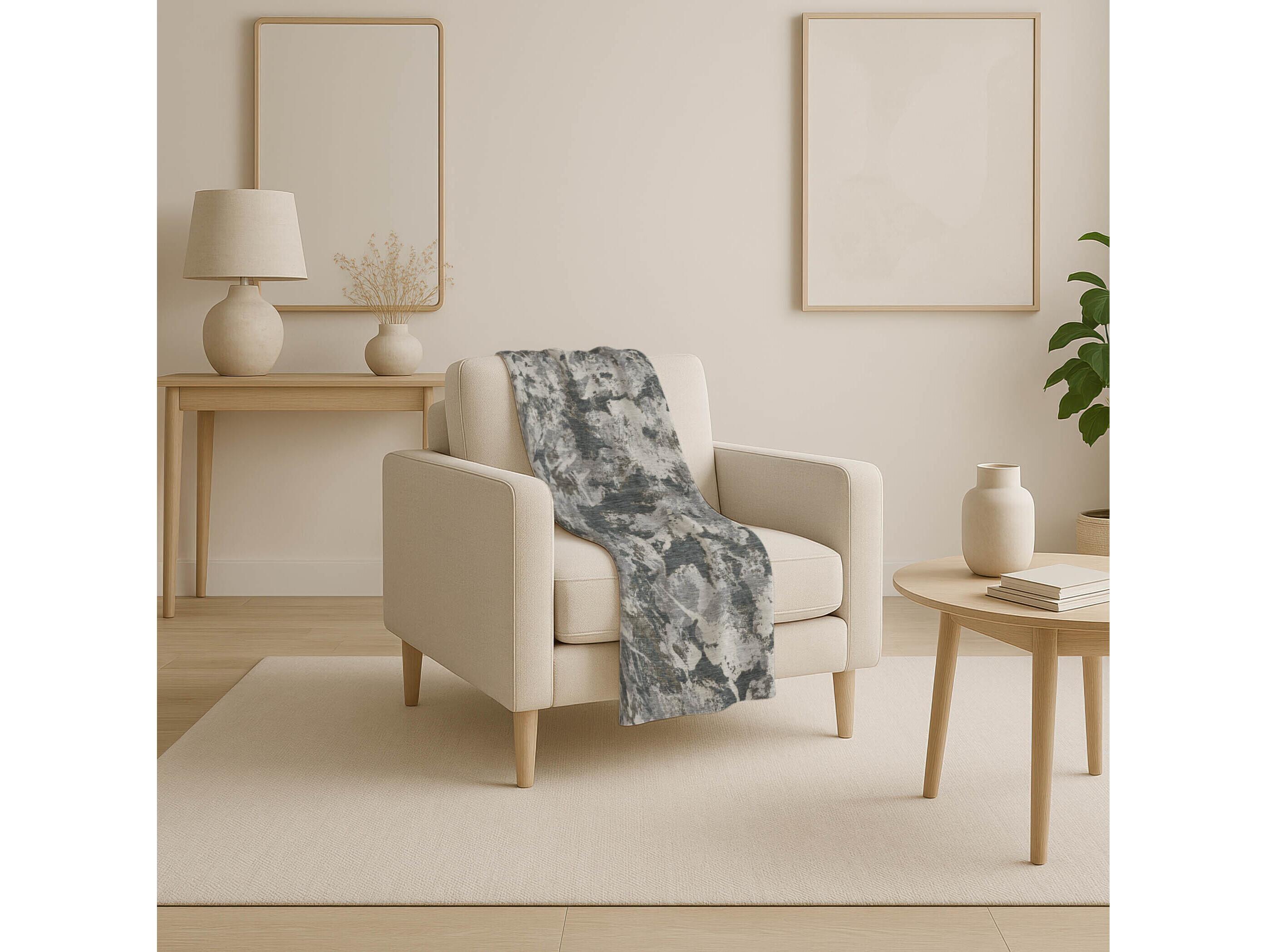 Dalyn Sherpa Gray Polyester Throw