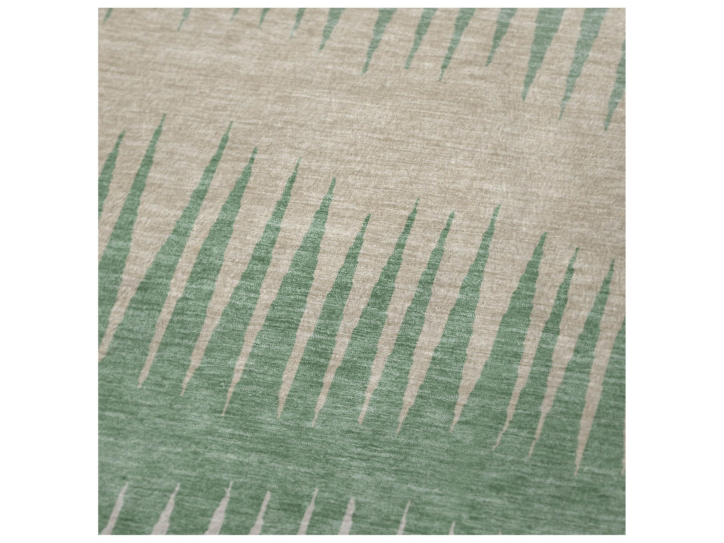 Dalyn Sherpa Green Polyester Throw