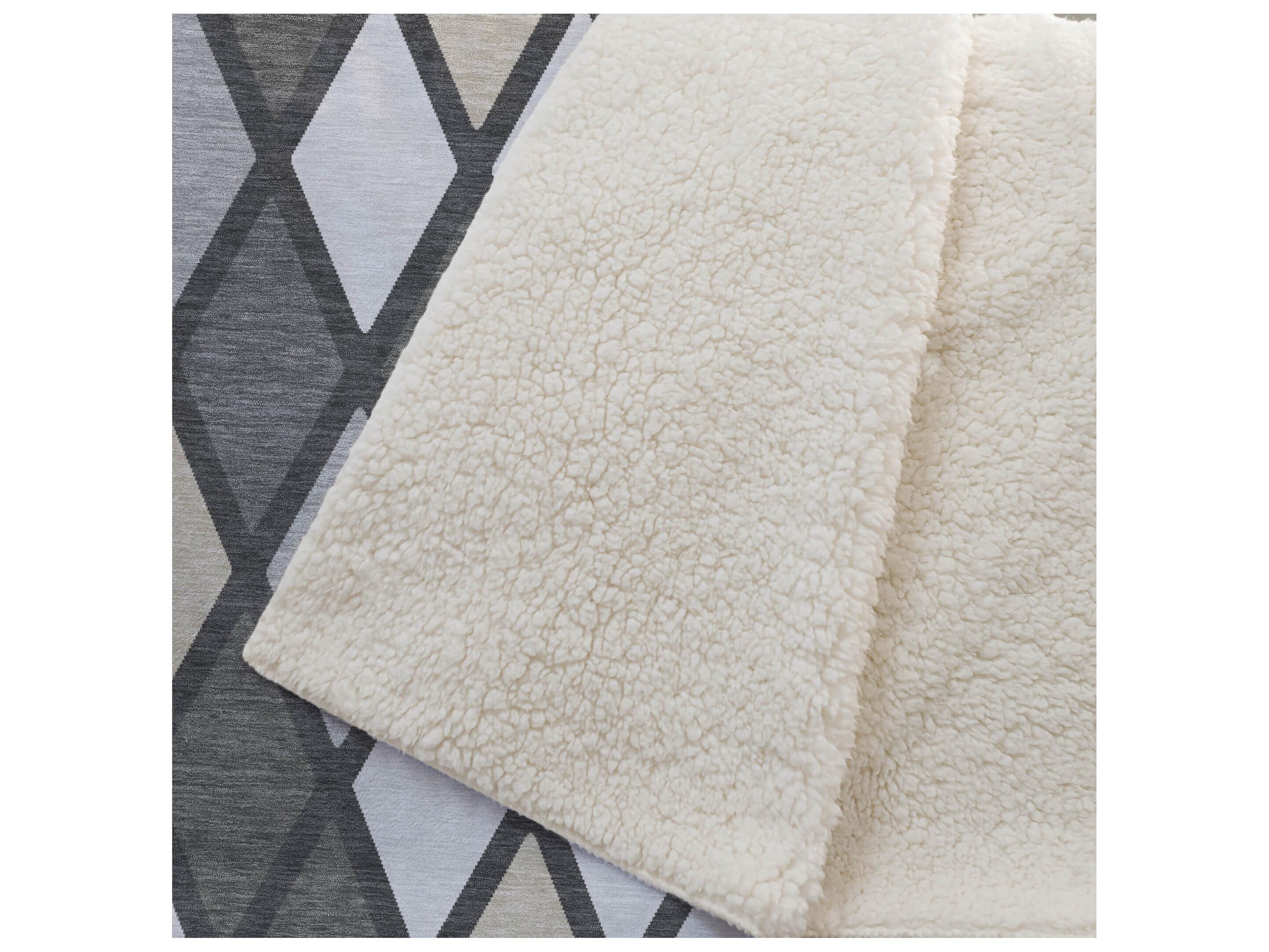 Dalyn Sherpa Gray Polyester Throw