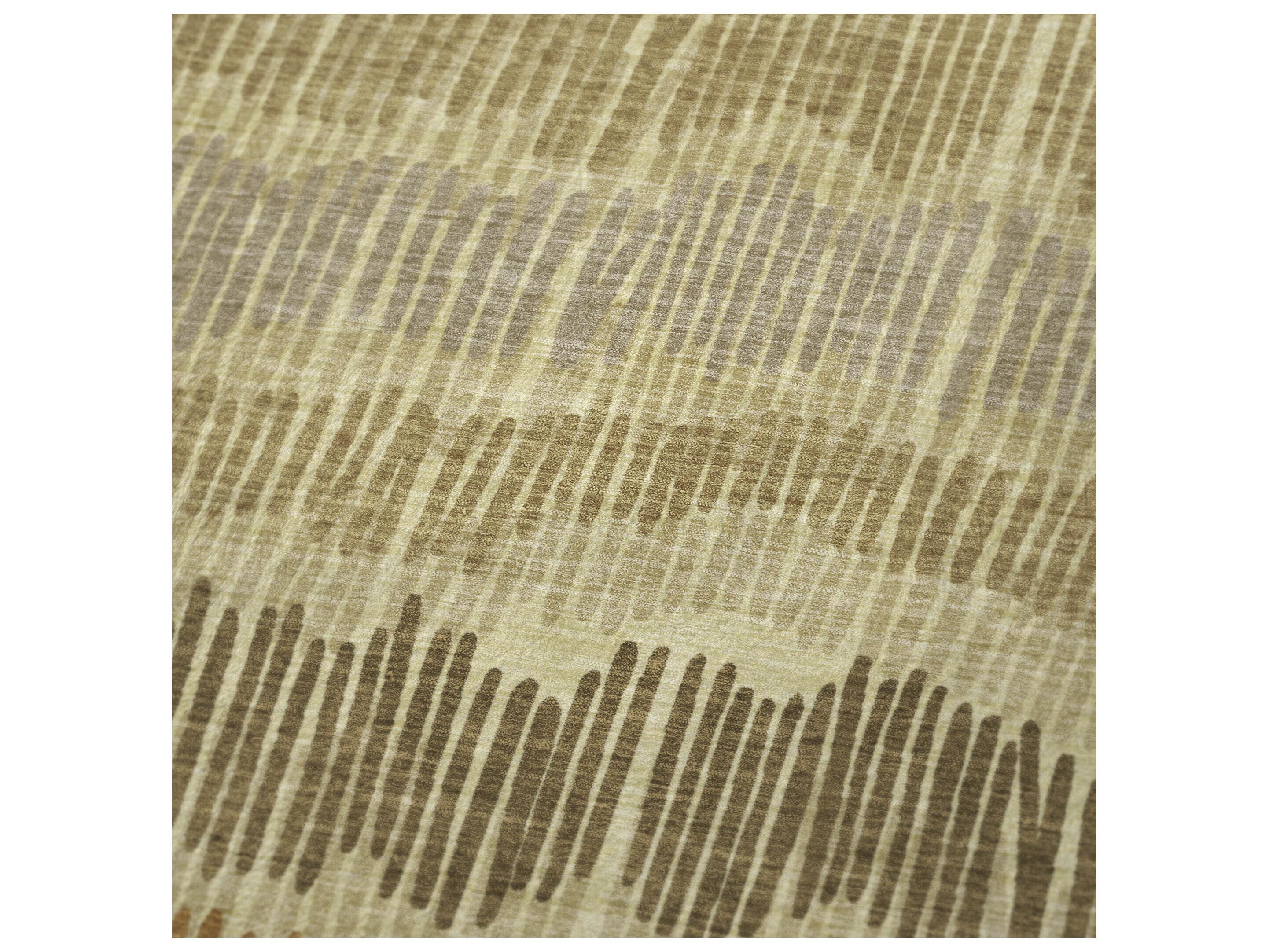 Dalyn Sherpa Gold Polyester Throw