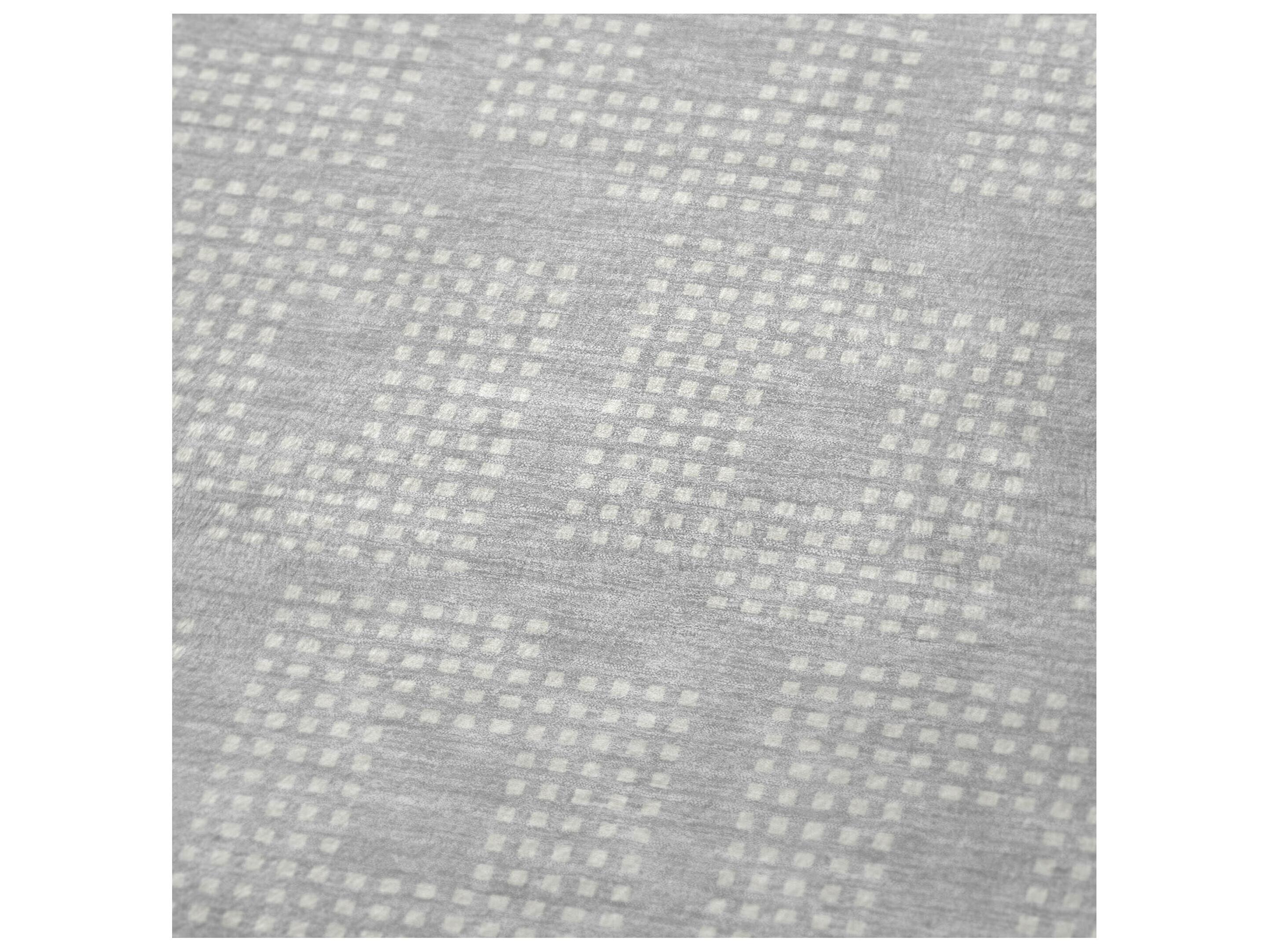 Dalyn Sherpa Gray Polyester Throw