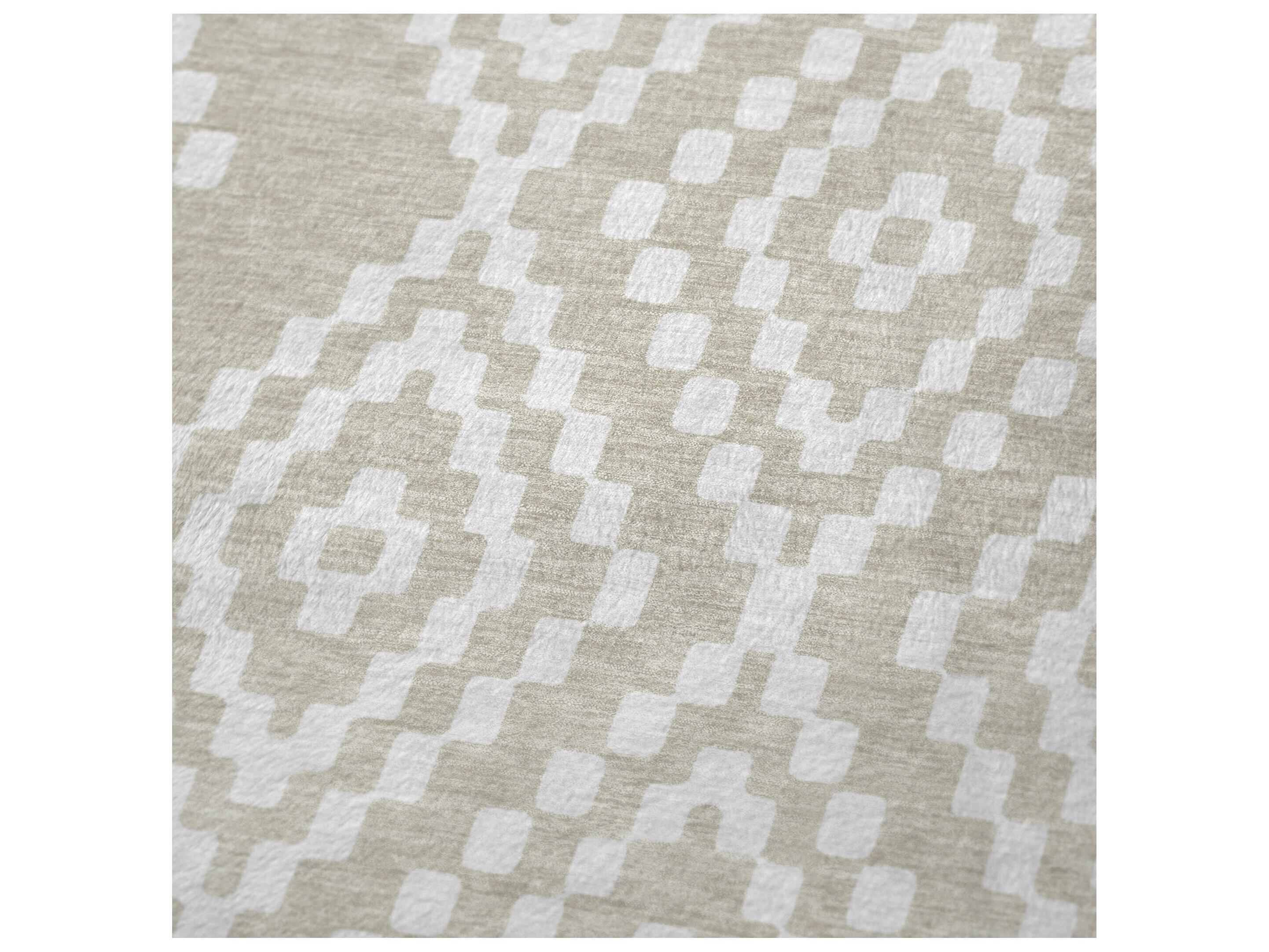 Dalyn Sherpa Brown Polyester Throw