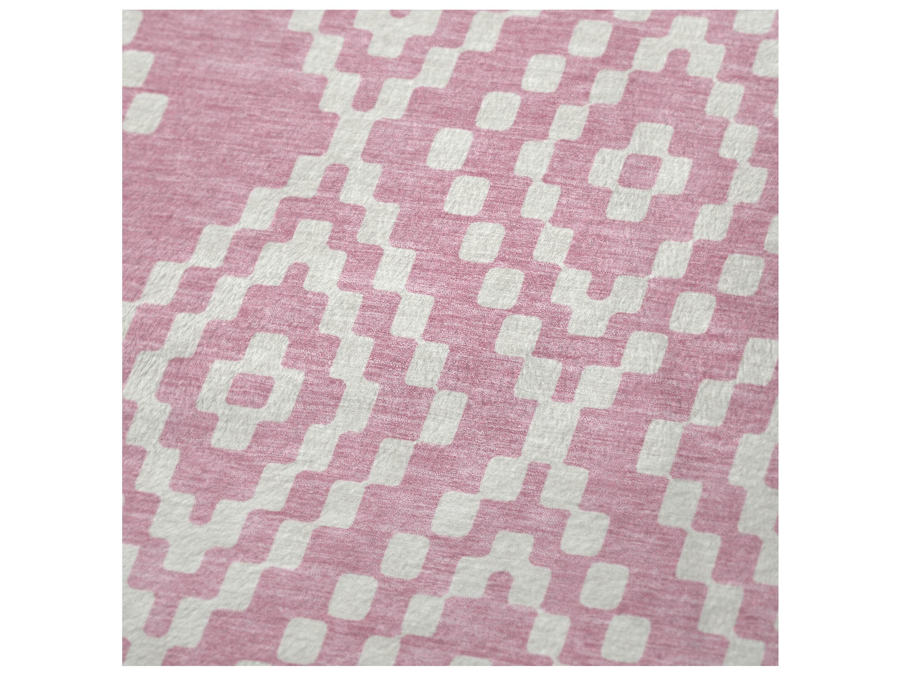 Dalyn Sherpa Pink Polyester Throw