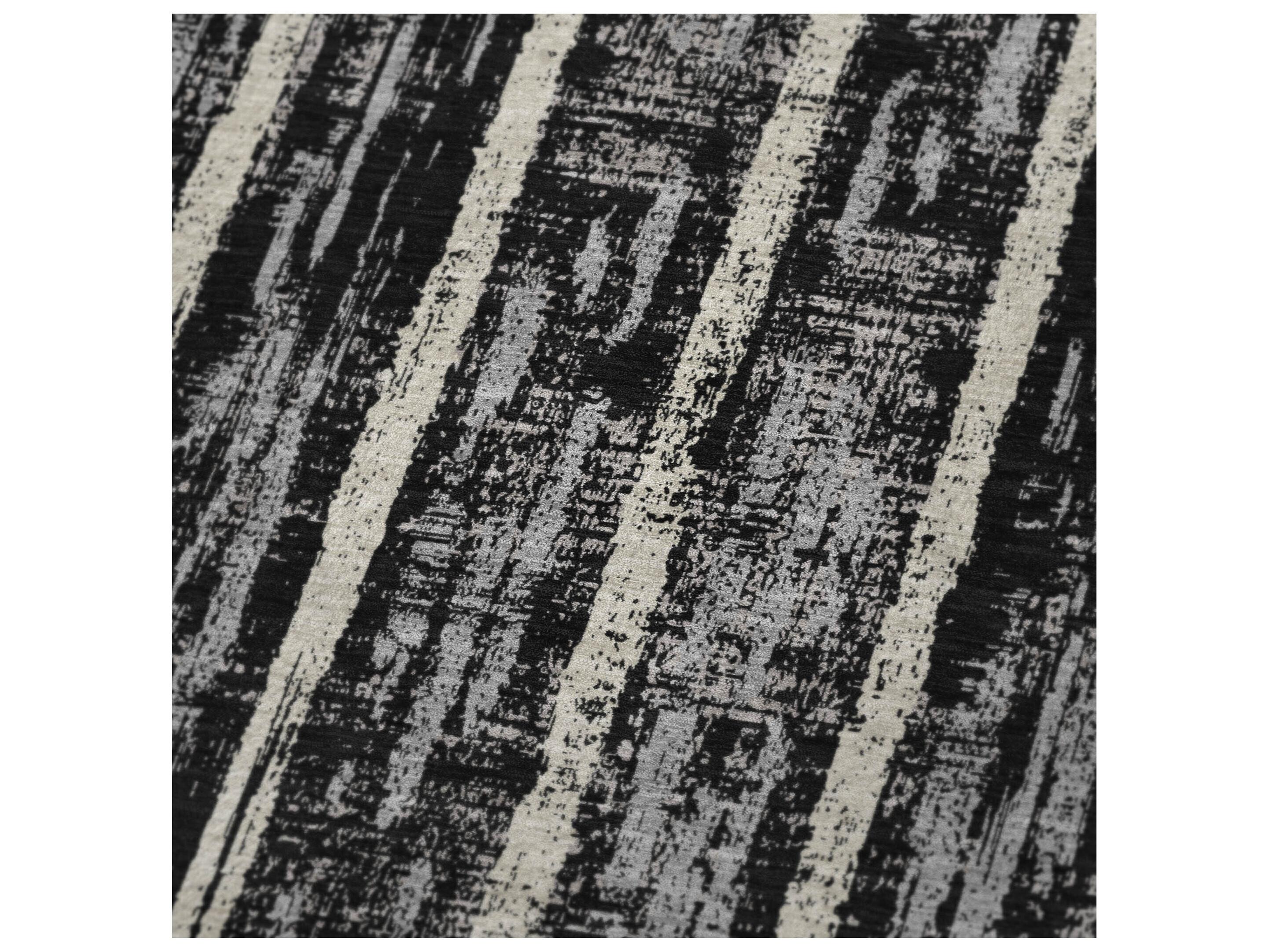 Dalyn Sherpa Black Polyester Throw