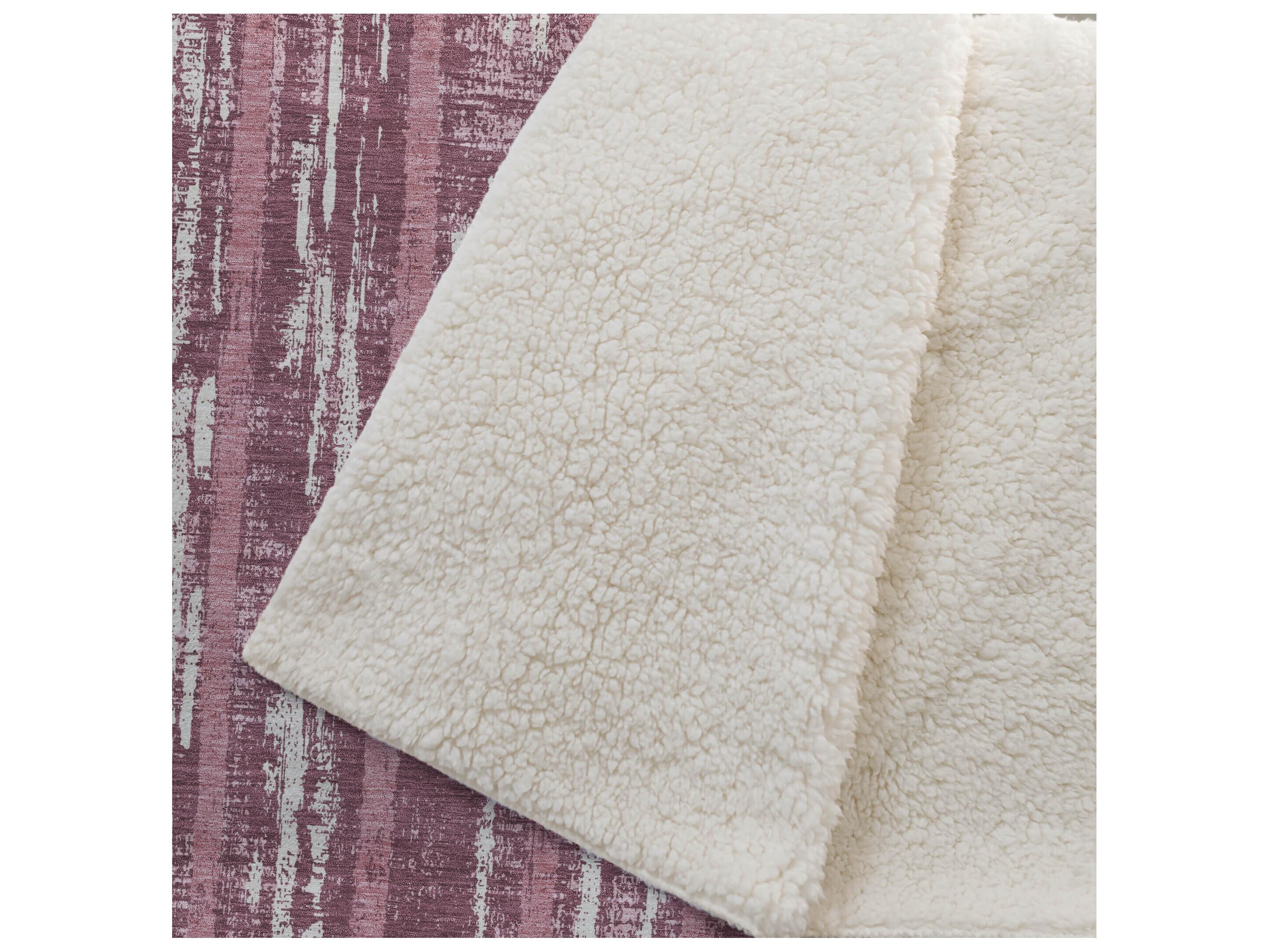 Dalyn Sherpa Pink Polyester Throw