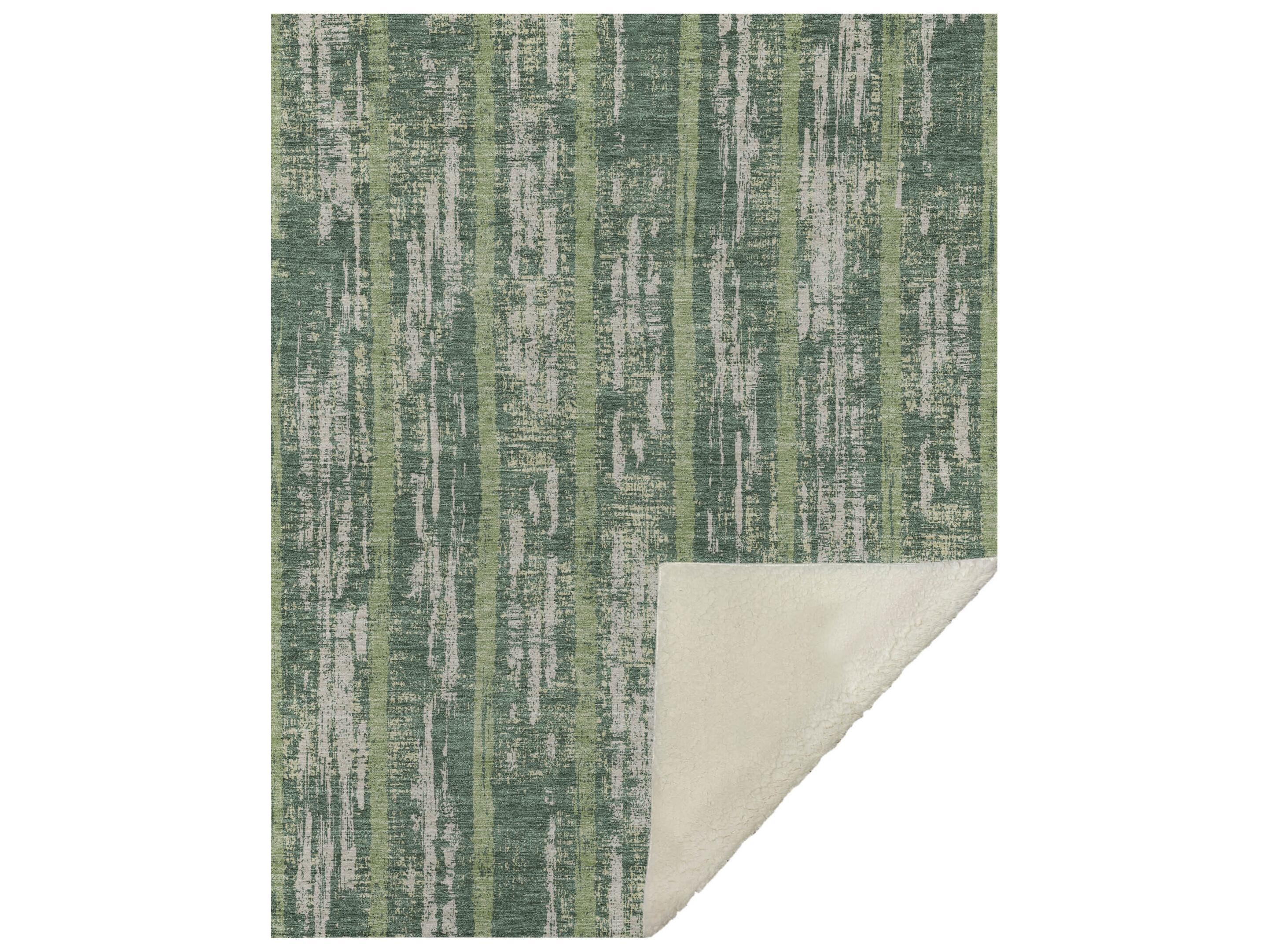 Dalyn Sherpa Green Polyester Throw