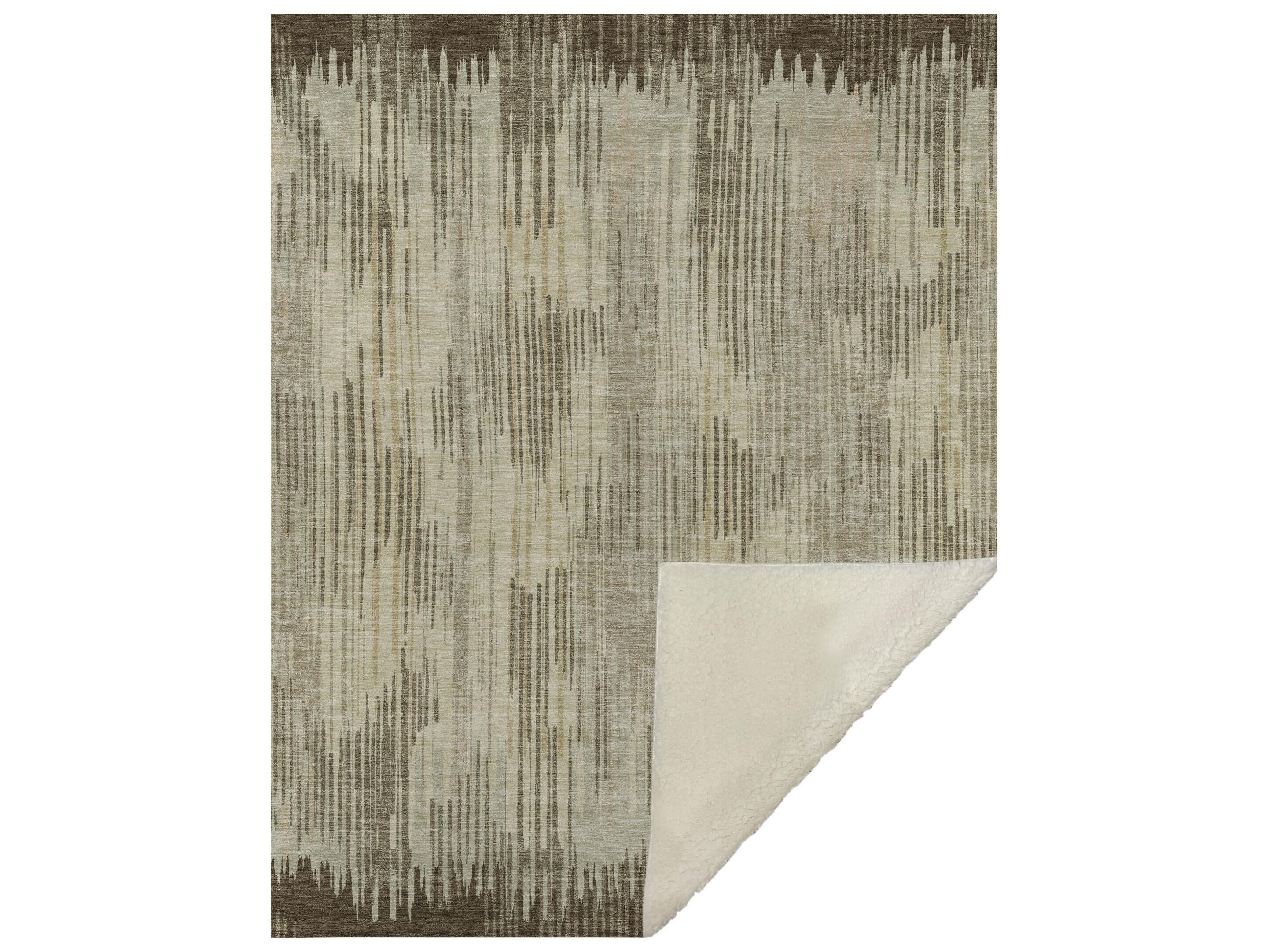 Dalyn Sherpa Brown Polyester Throw