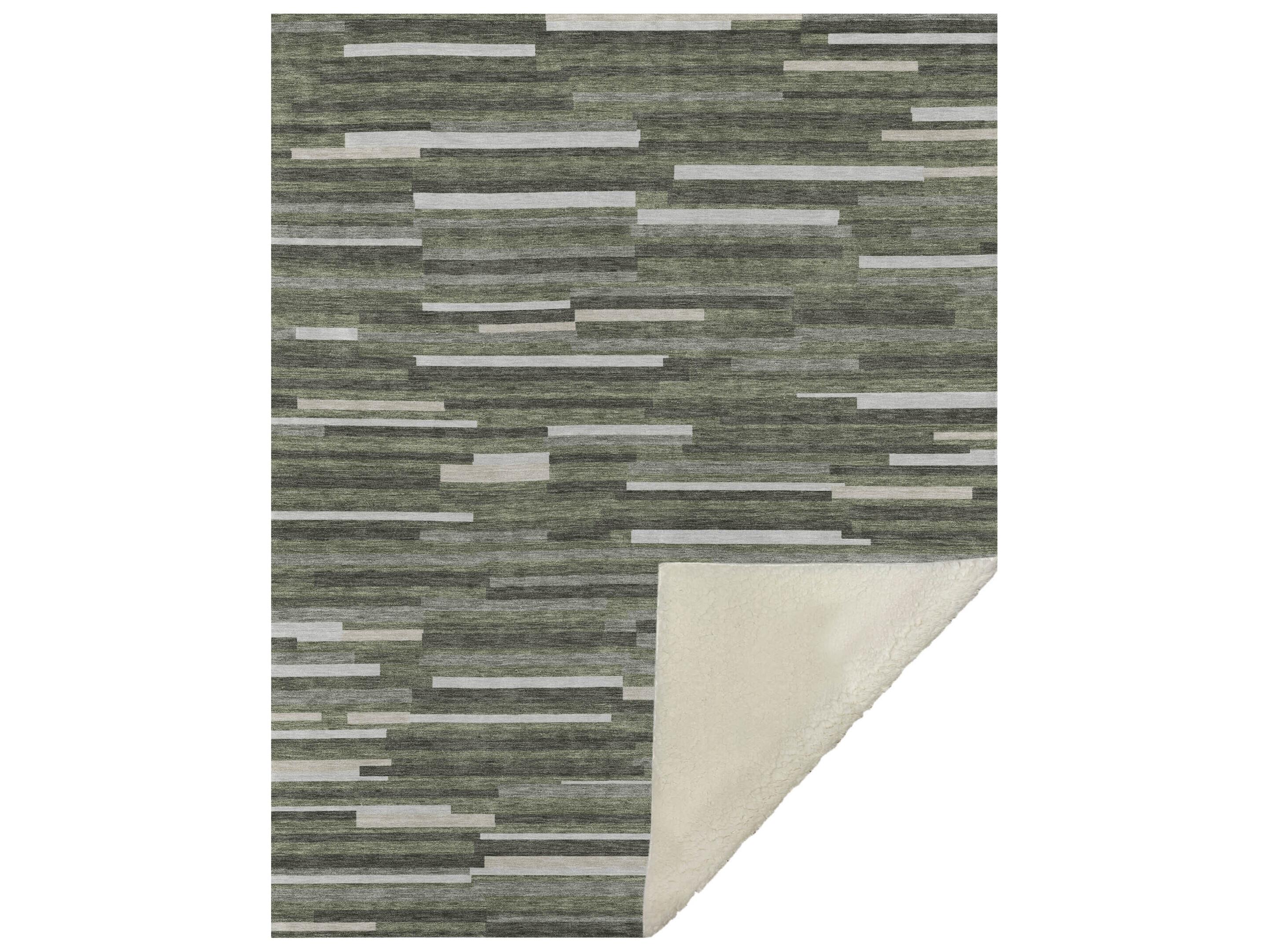 Dalyn Sherpa Green Polyester Throw