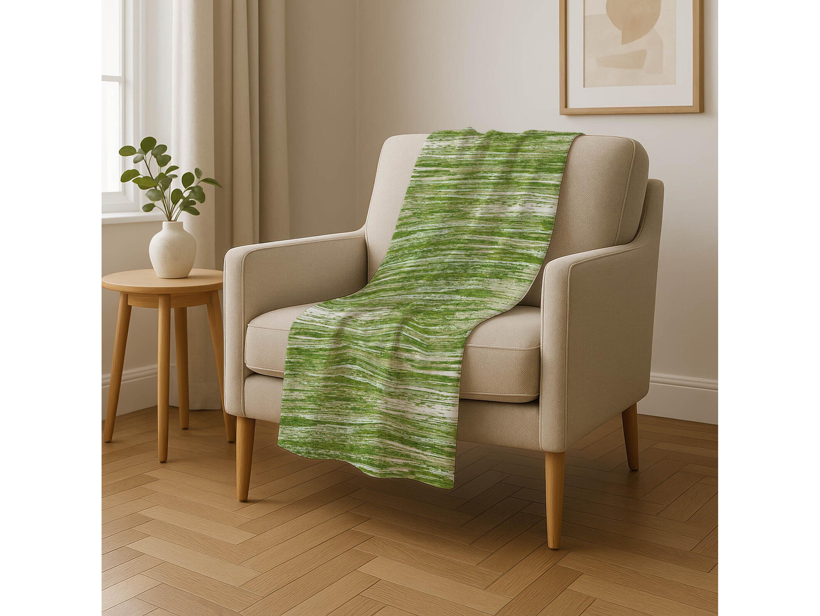 Dalyn Sherpa Green Polyester Throw