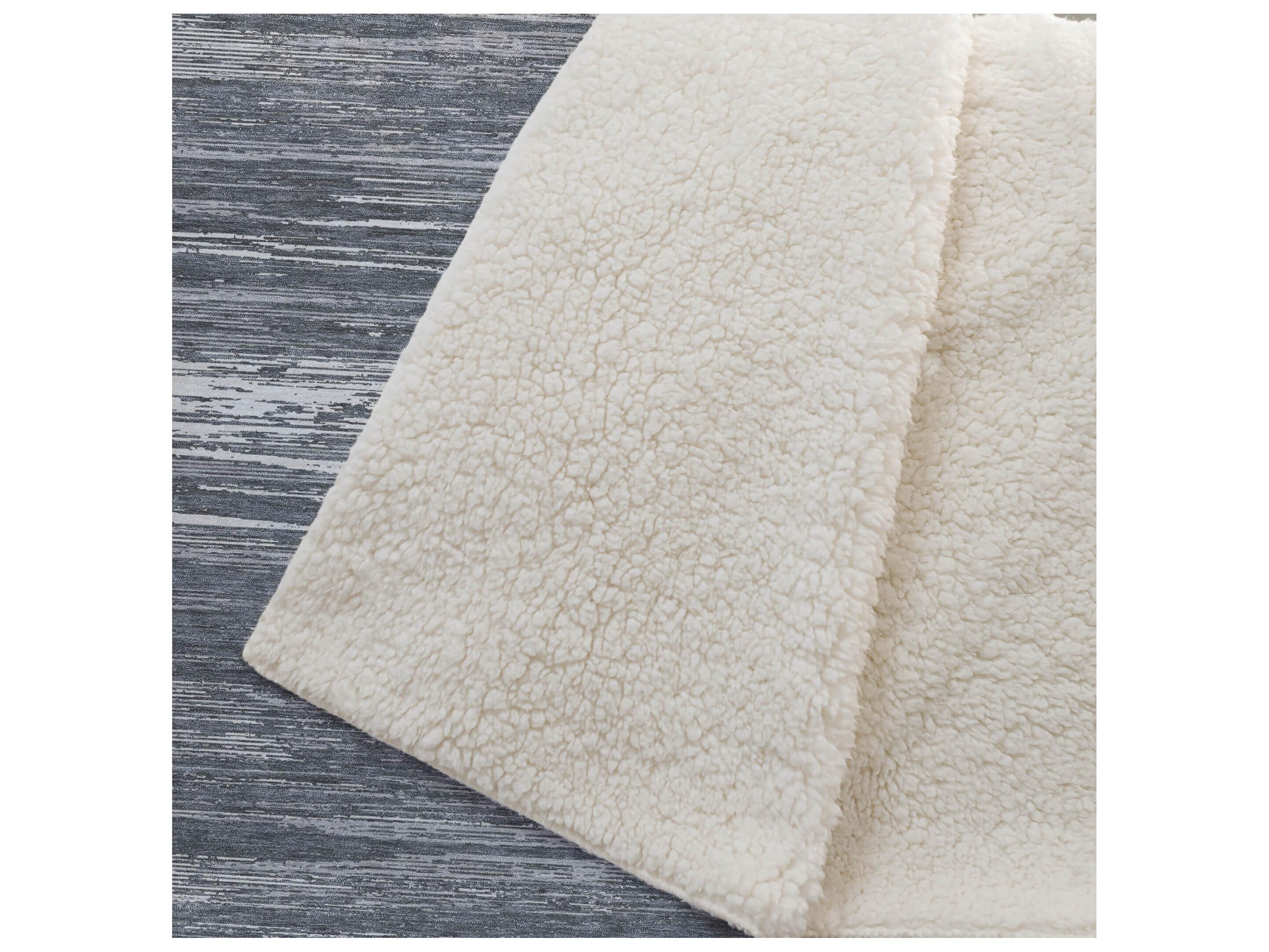 Dalyn Sherpa Gray Polyester Throw