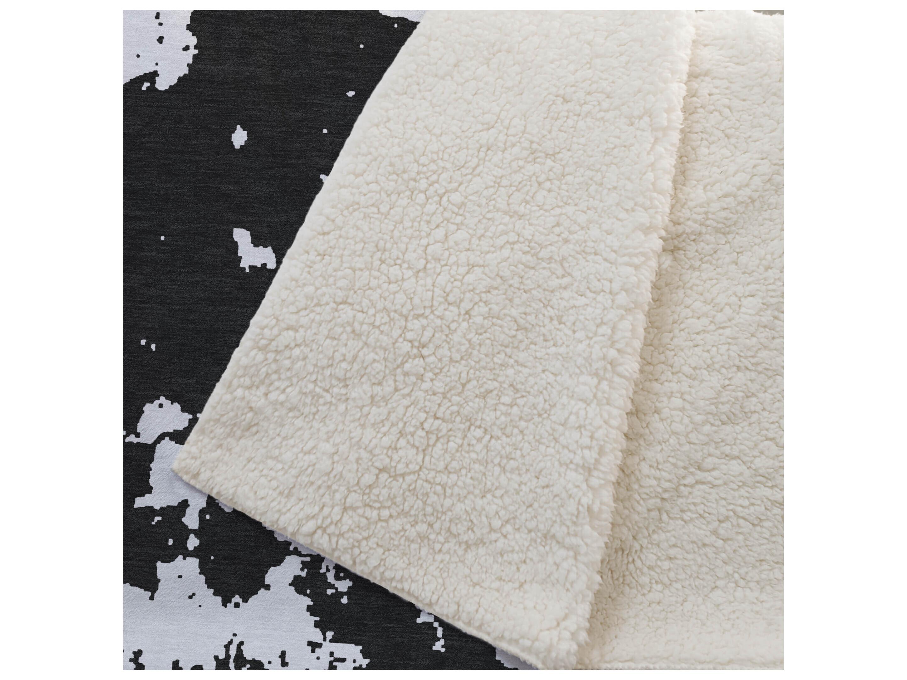 Dalyn Sherpa Black Polyester Throw