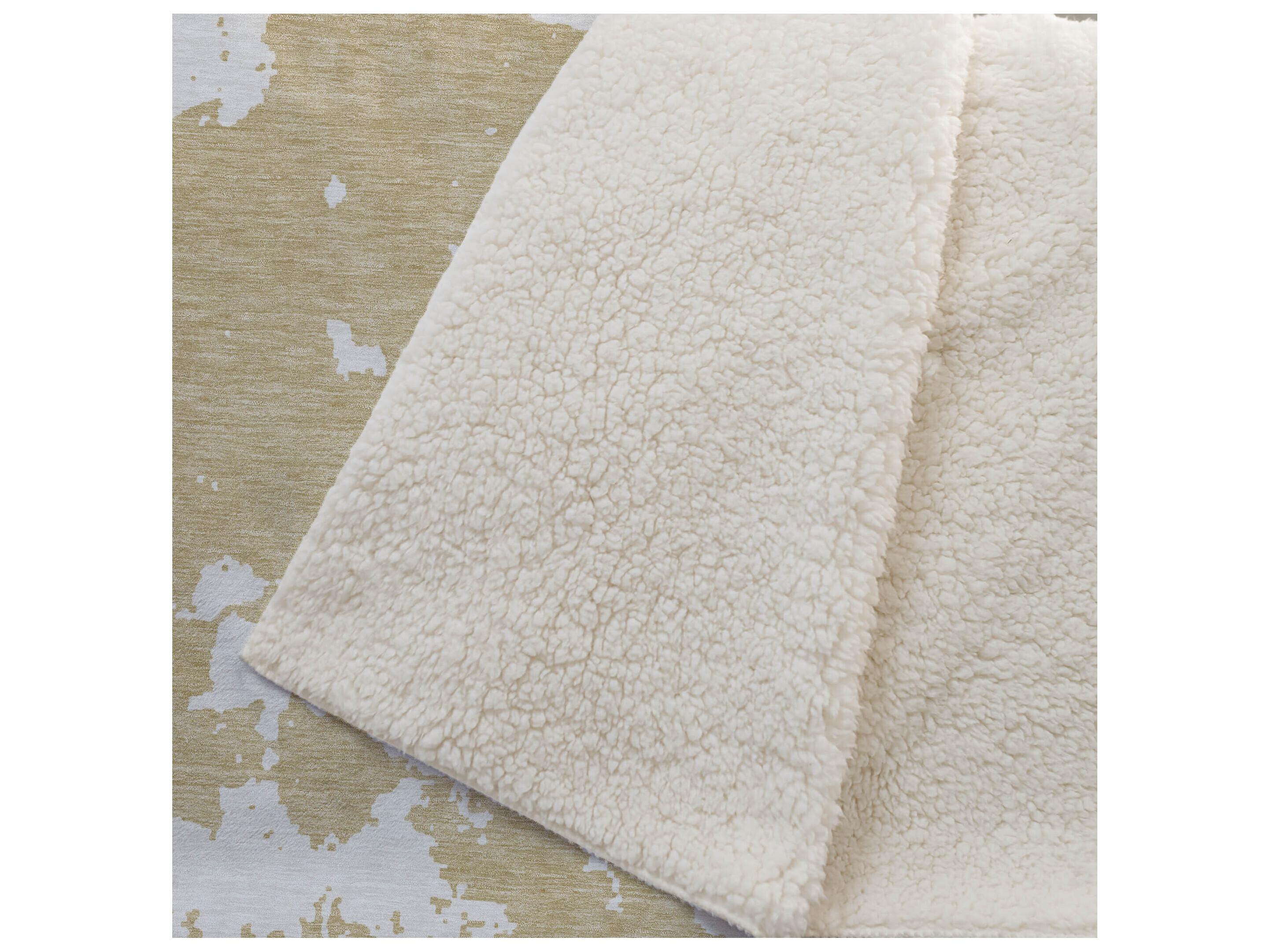 Dalyn Sherpa Gold Polyester Throw